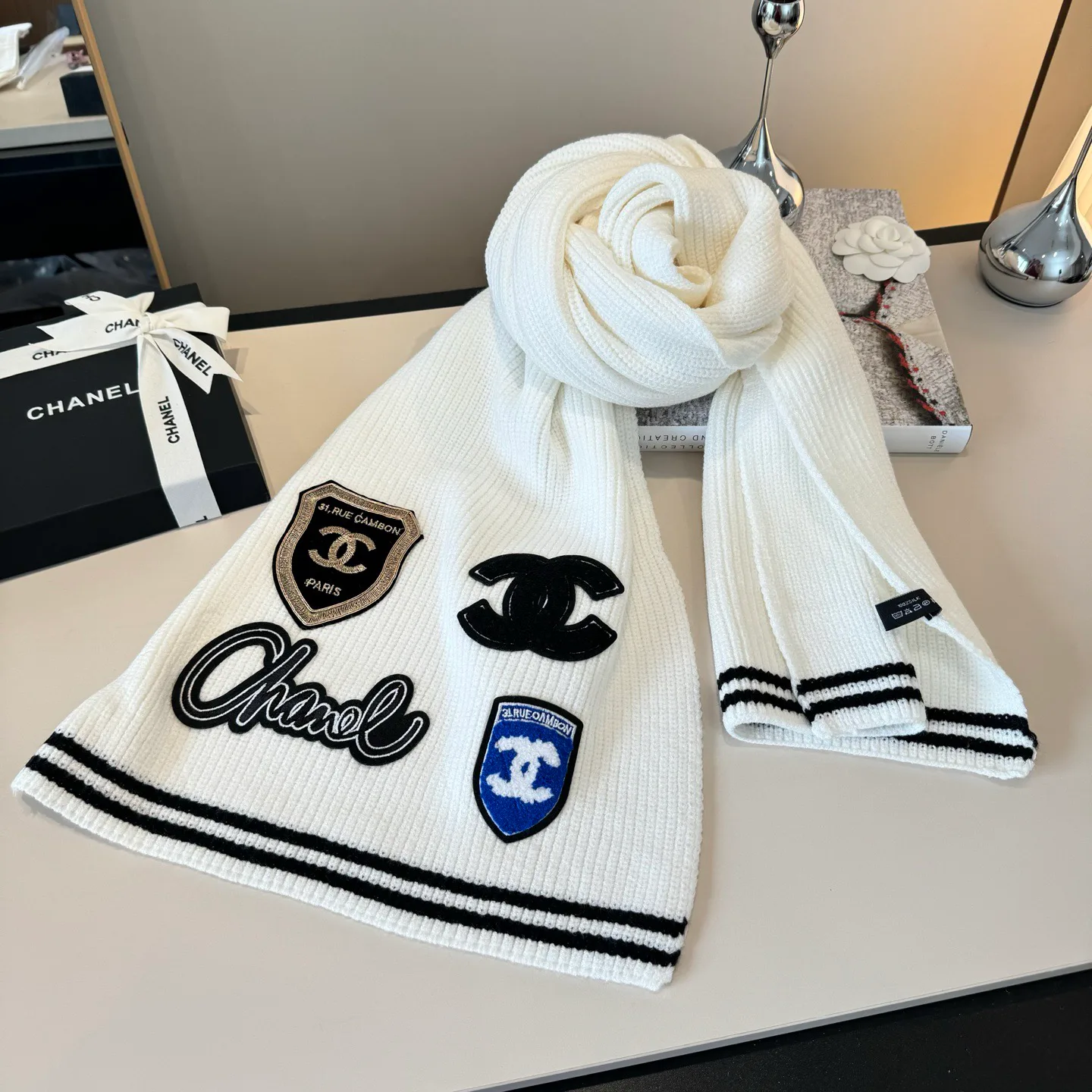 Шарфы Chanel 613409