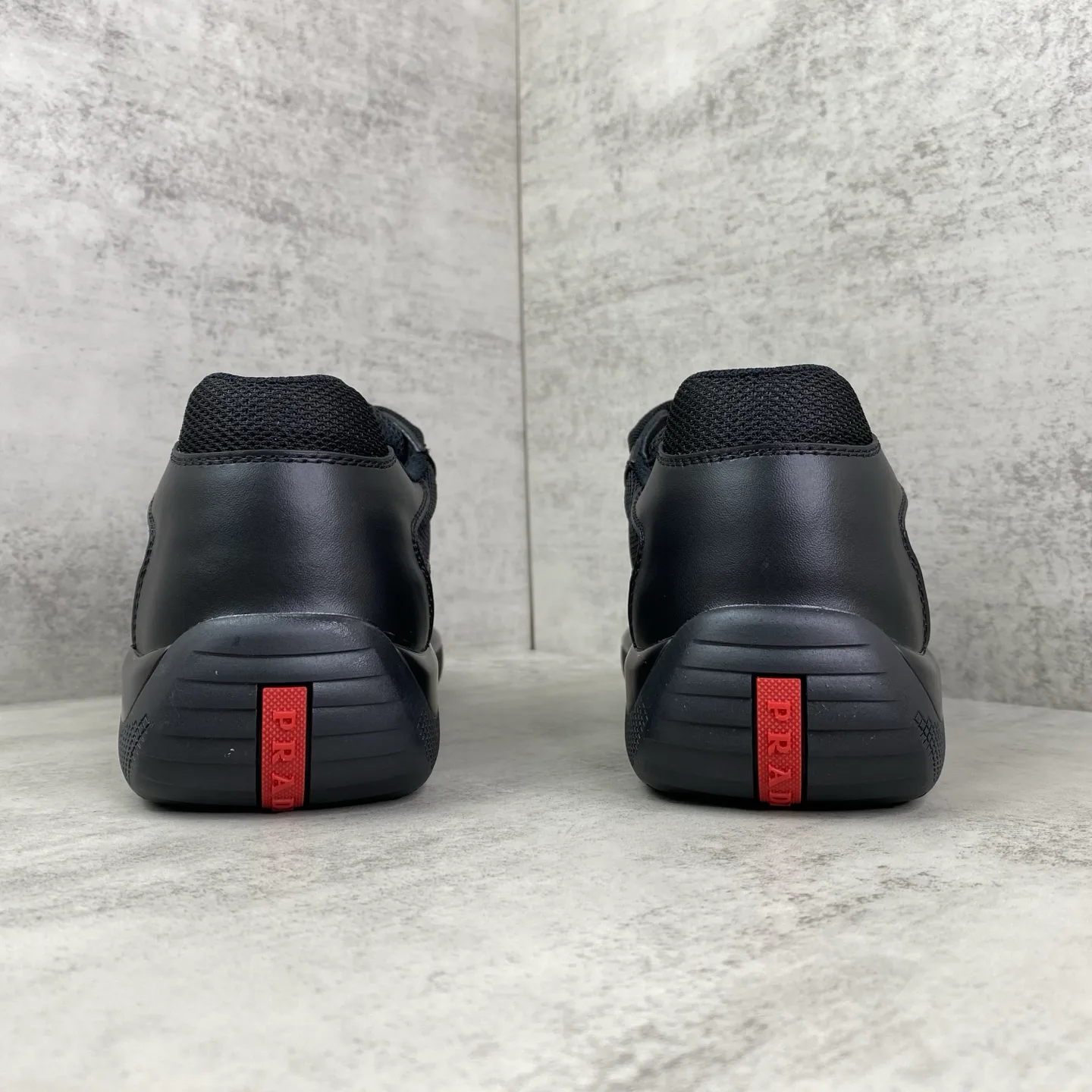 Кроссовки Мужские Prada 18781910