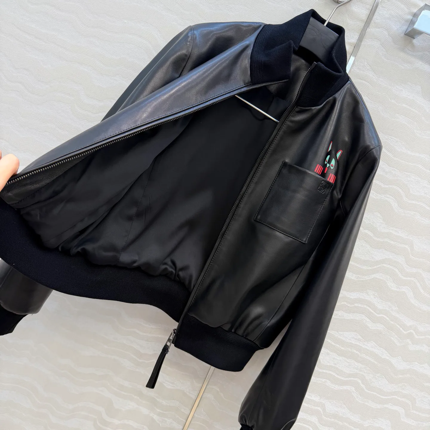 Кожаные Куртки И Дублёнки Женские Loewe 1407777