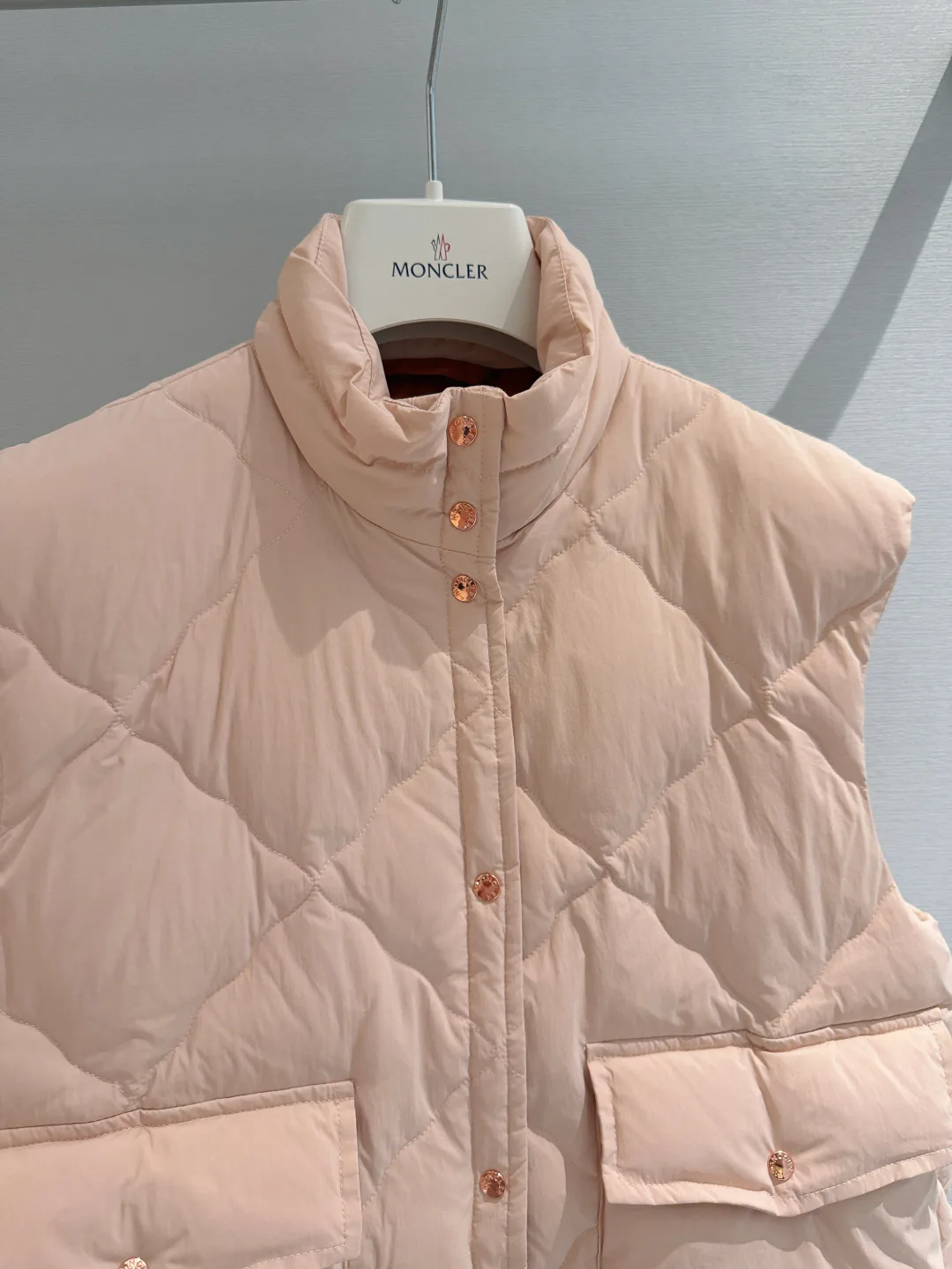 Жилеты Женские Moncler 17960312