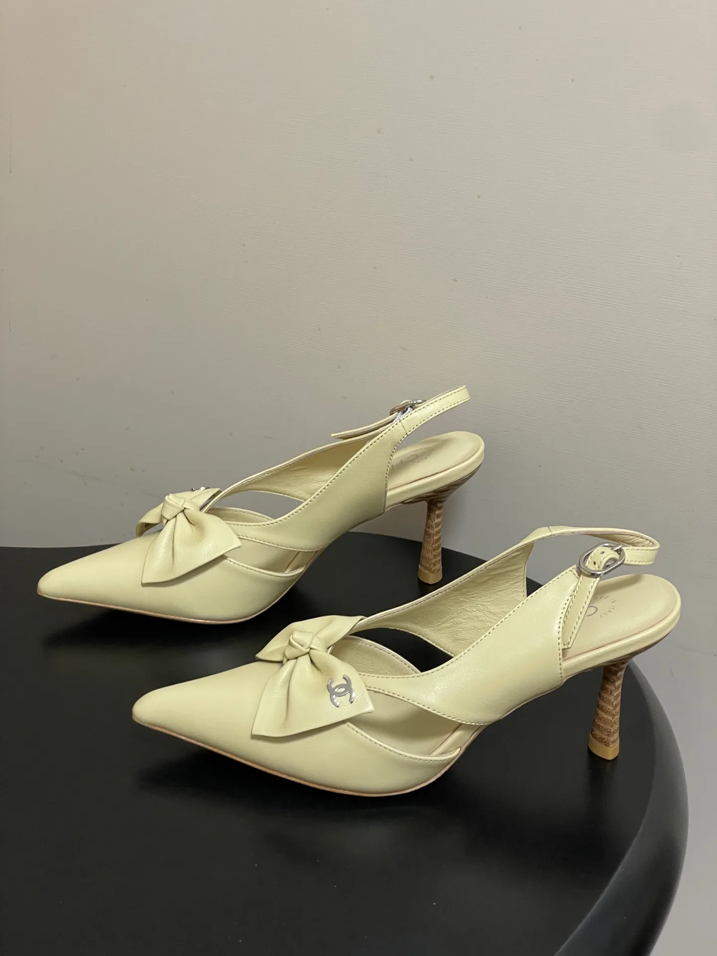 Туфли Женские Chanel 13343828