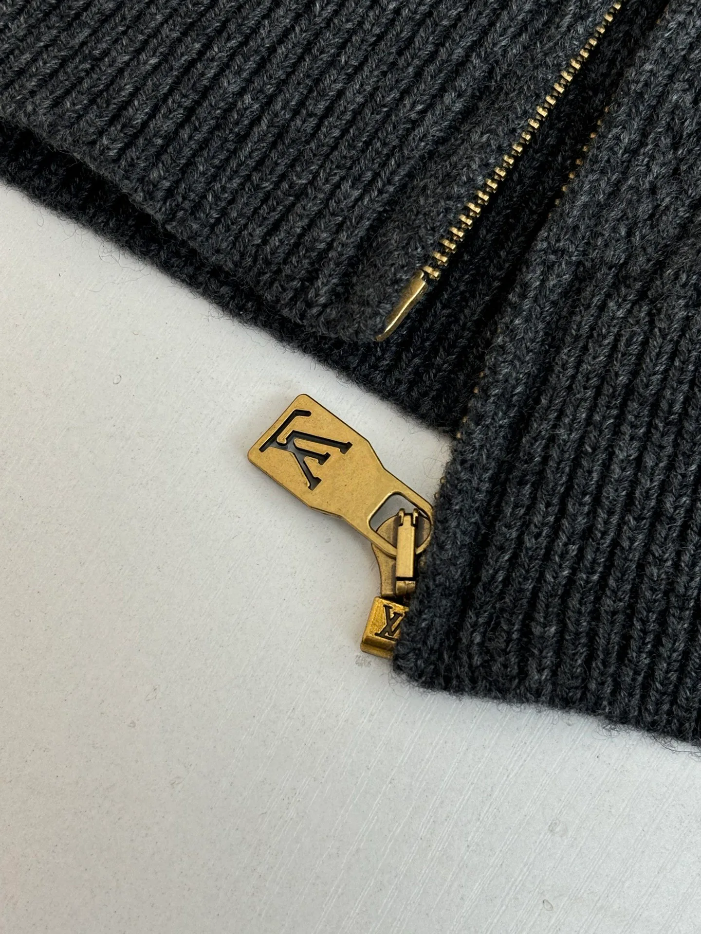 Джемперы И Свитеры Женские Louis Vuitton 688152