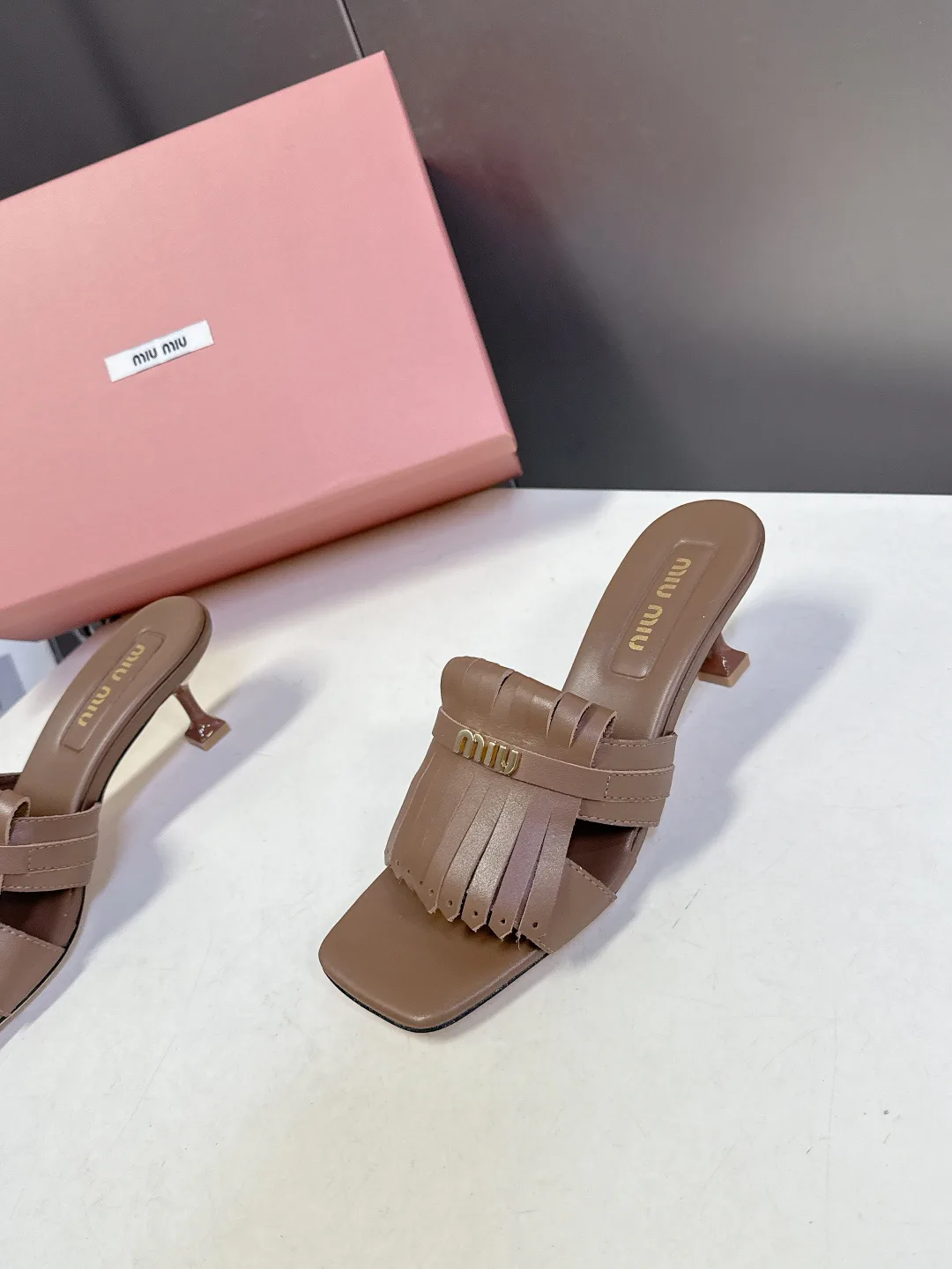 Босоножки Женские Miu Miu 1895111