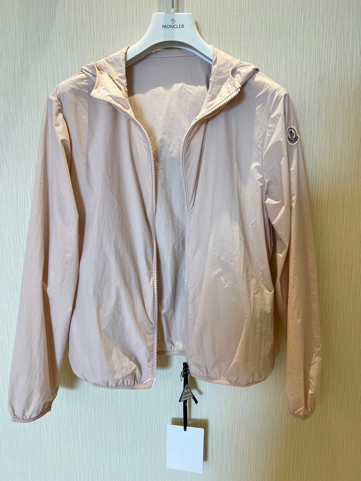 Куртки И Пуховики Женские Moncler 18766937