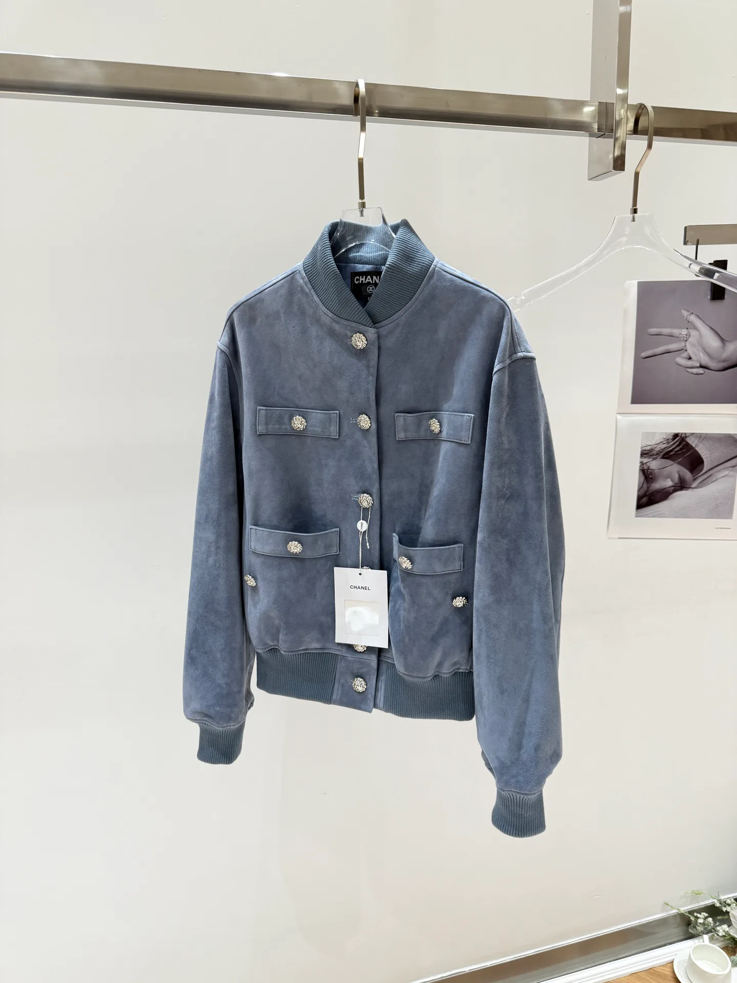 Кожаные Куртки И Дублёнки Женские Chanel 18592946