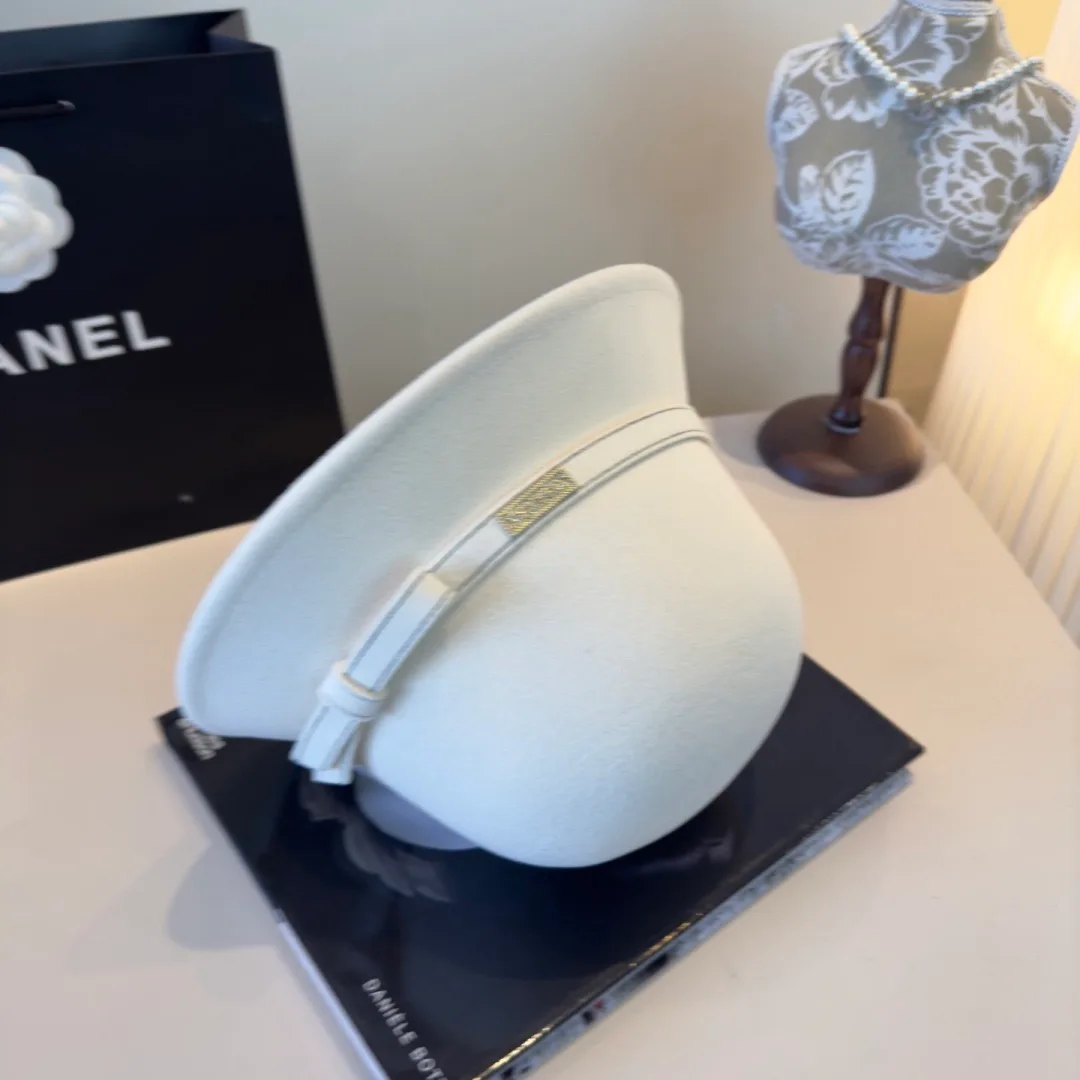Головные Уборы Chanel 563425