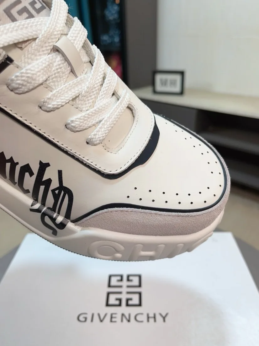 Кроссовки Мужские Givenchy 5534099