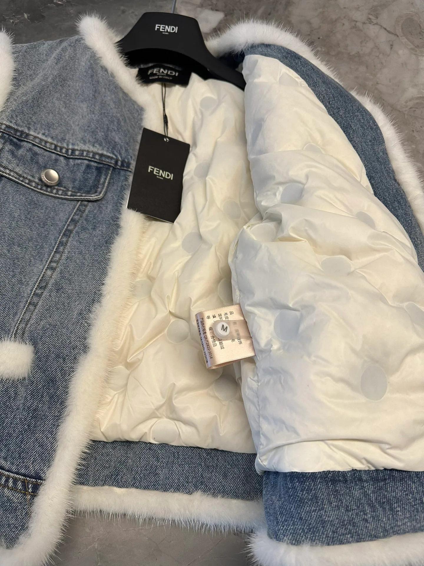 Шубы Женские Fendi 5051180