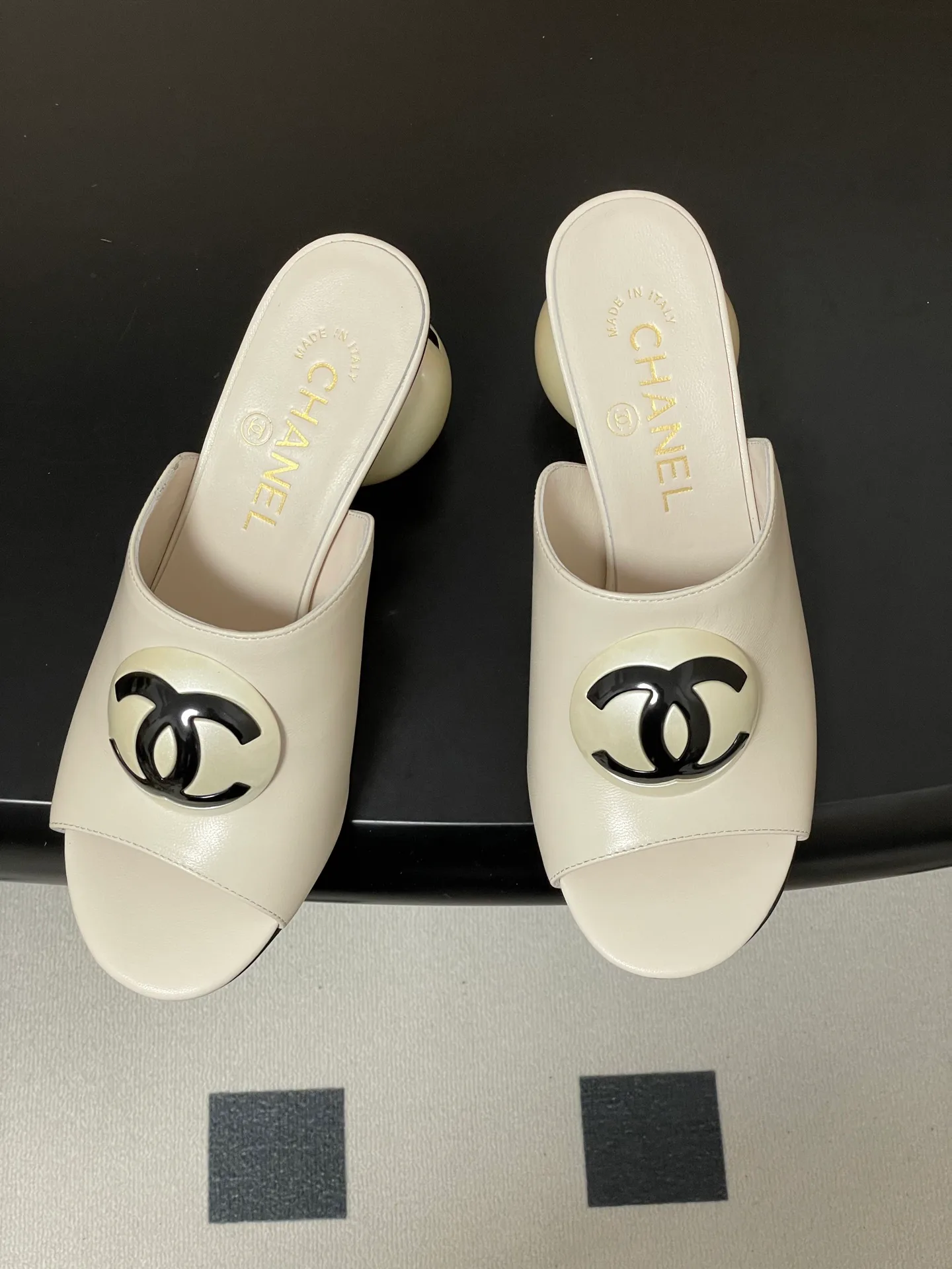 Босоножки Женские Chanel 10993917