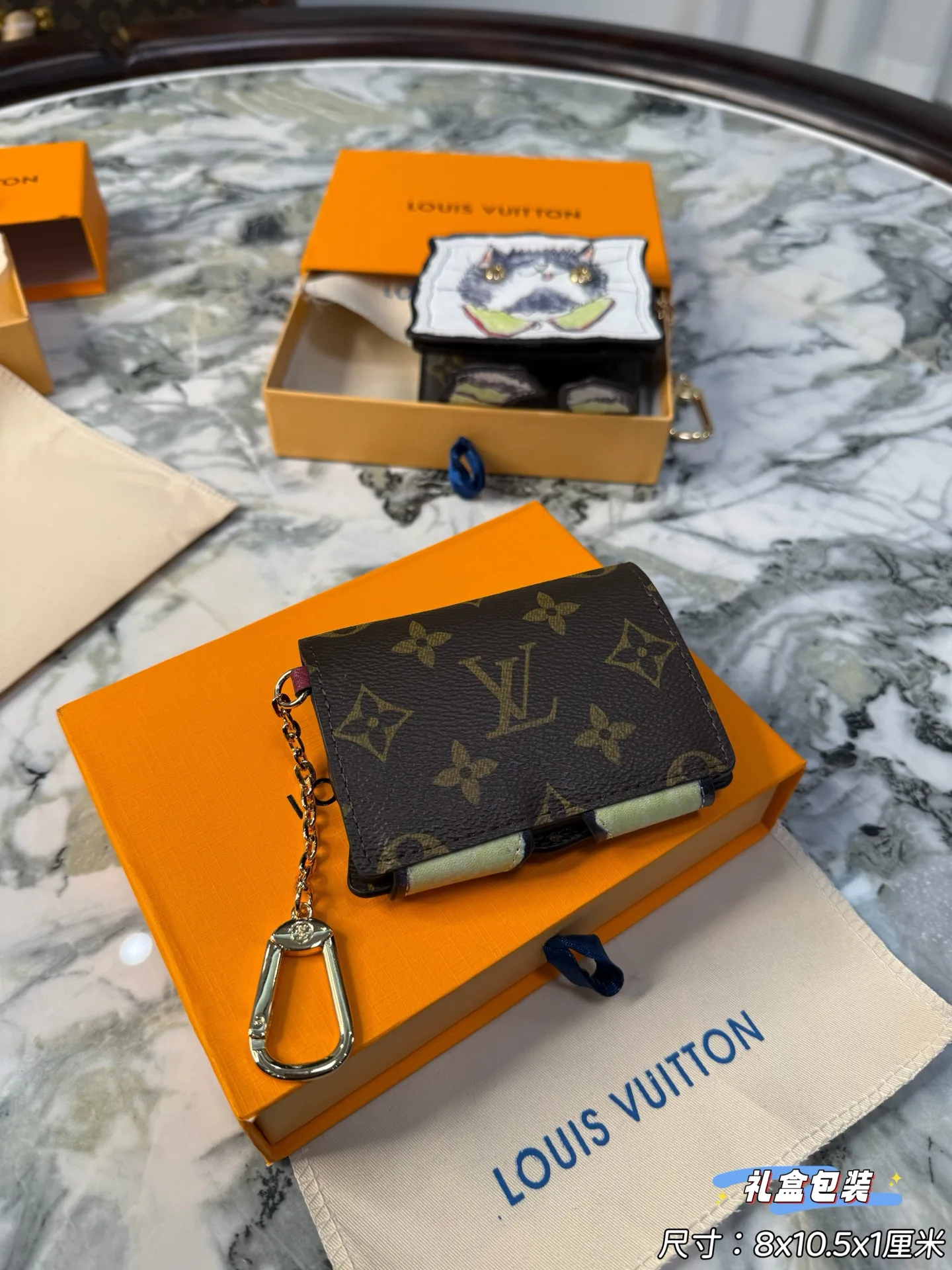 Клатчи Женские Louis Vuitton 6348711