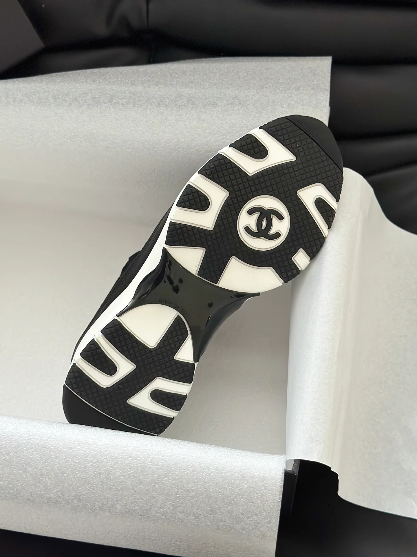 Кроссовки Женские Chanel 11508738