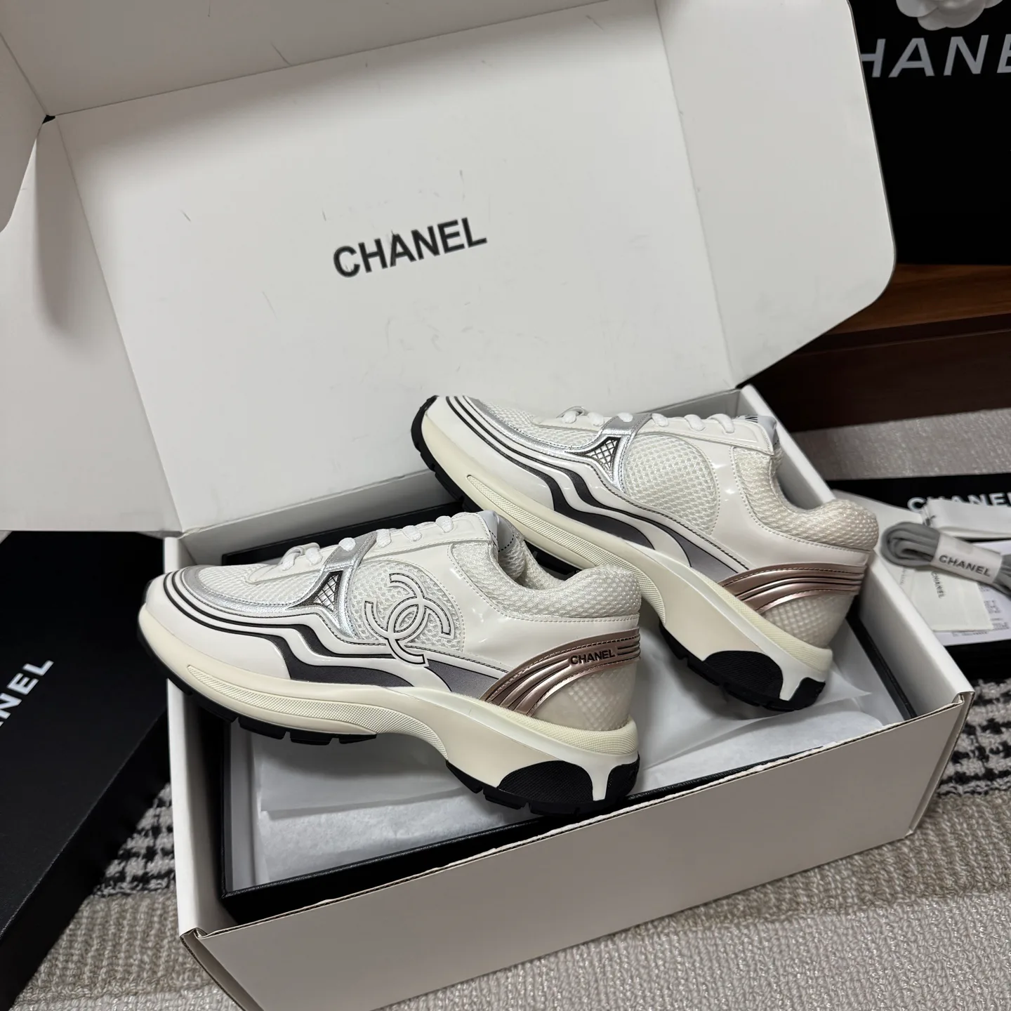 Кроссовки Женские Chanel 947305