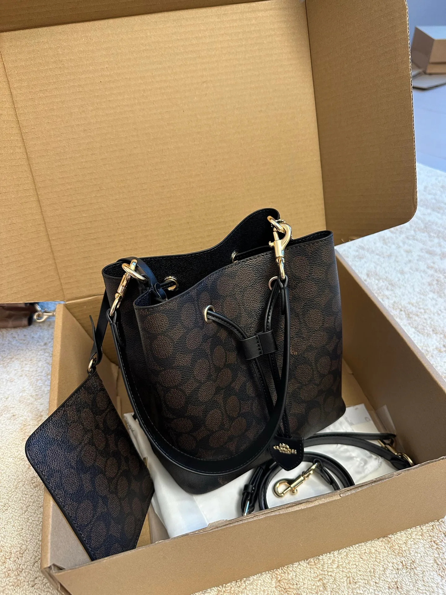 Классические Сумки Женские Coach 5082828