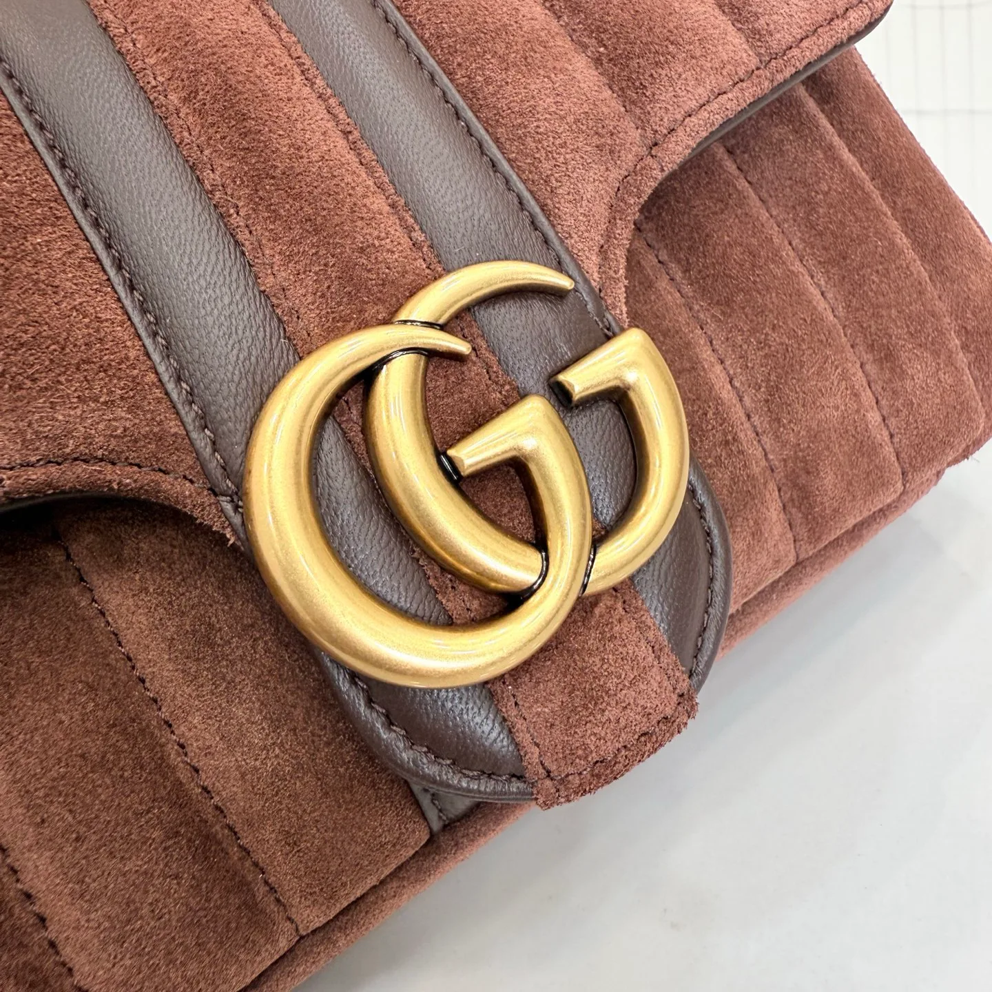 Классические Сумки Женские Gucci 18210738