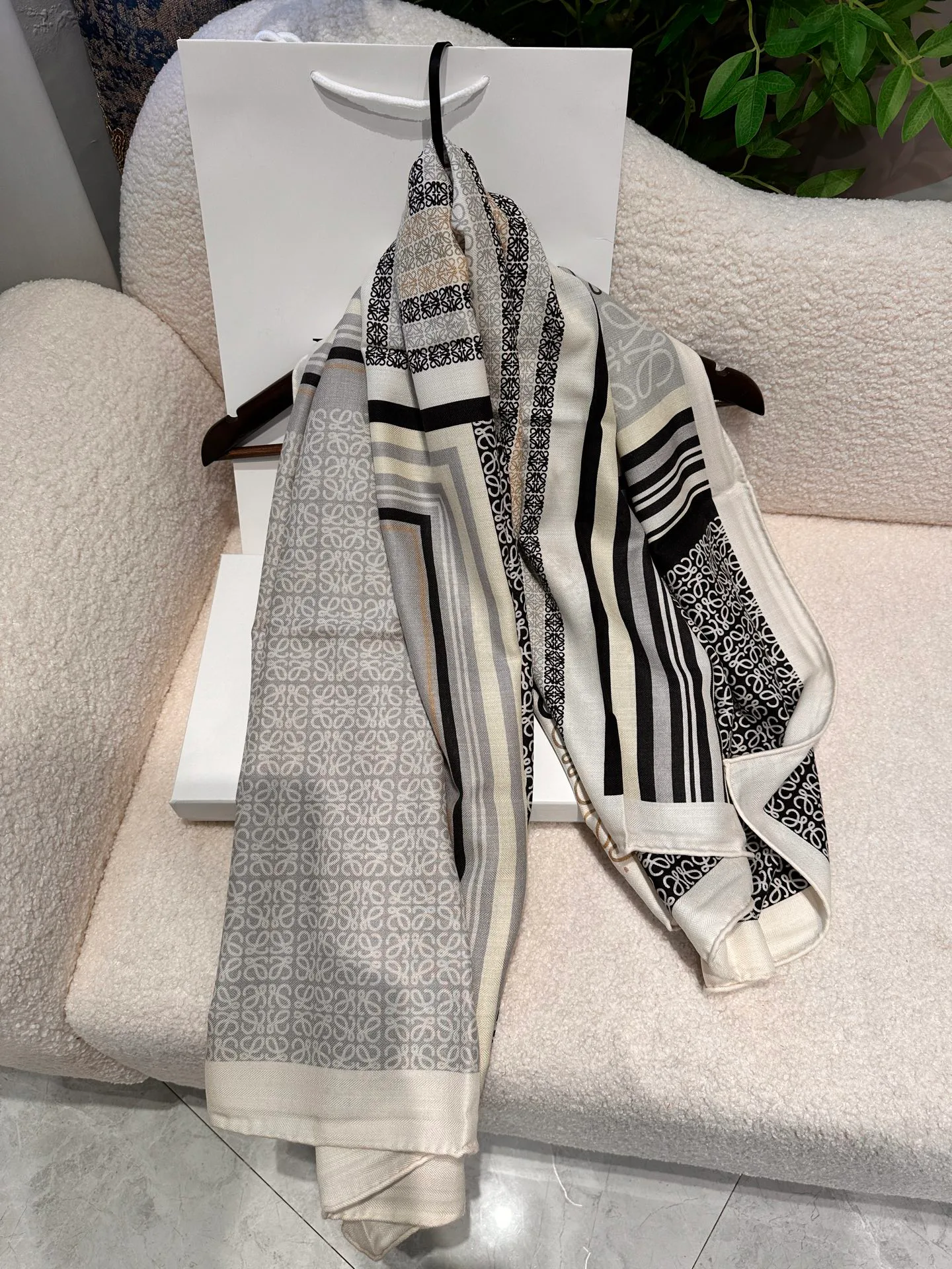 Шарфы Loewe 11910618