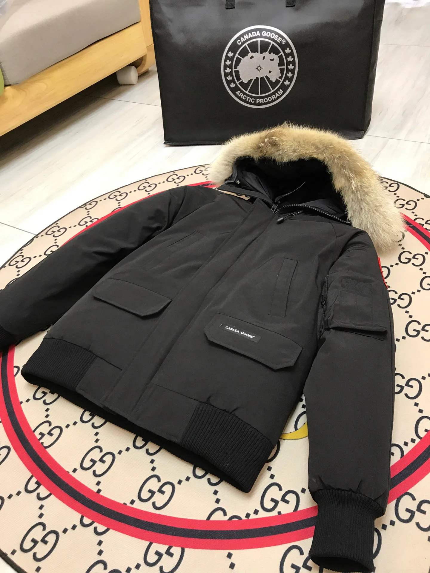 Куртки И Пуховики Женские Canada Goose 3153887