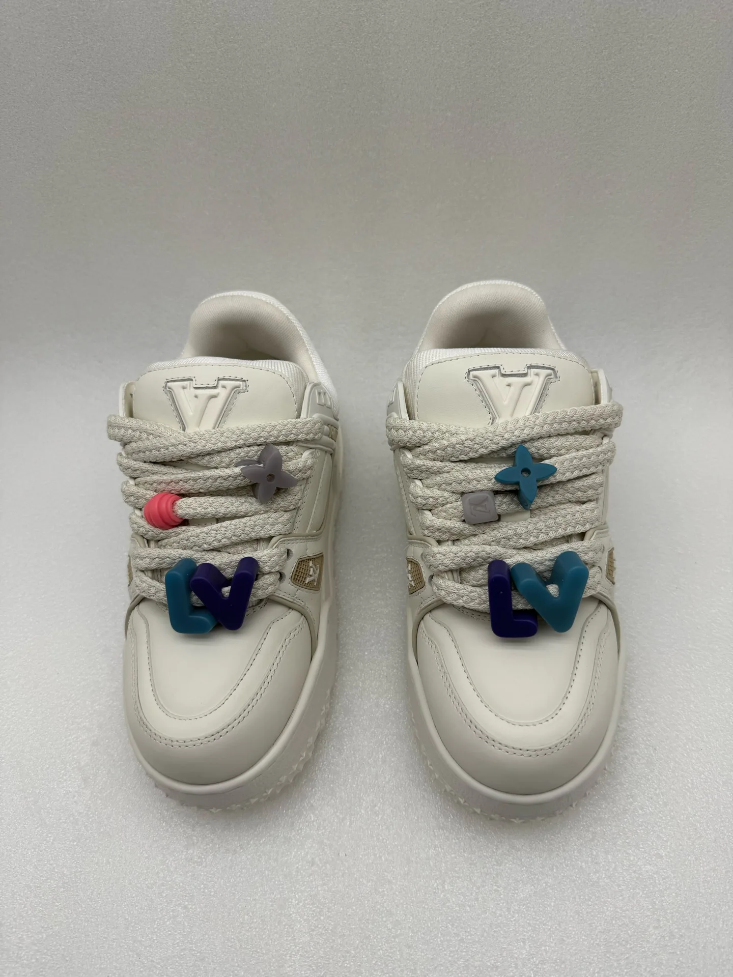 Кроссовки Женские Louis Vuitton