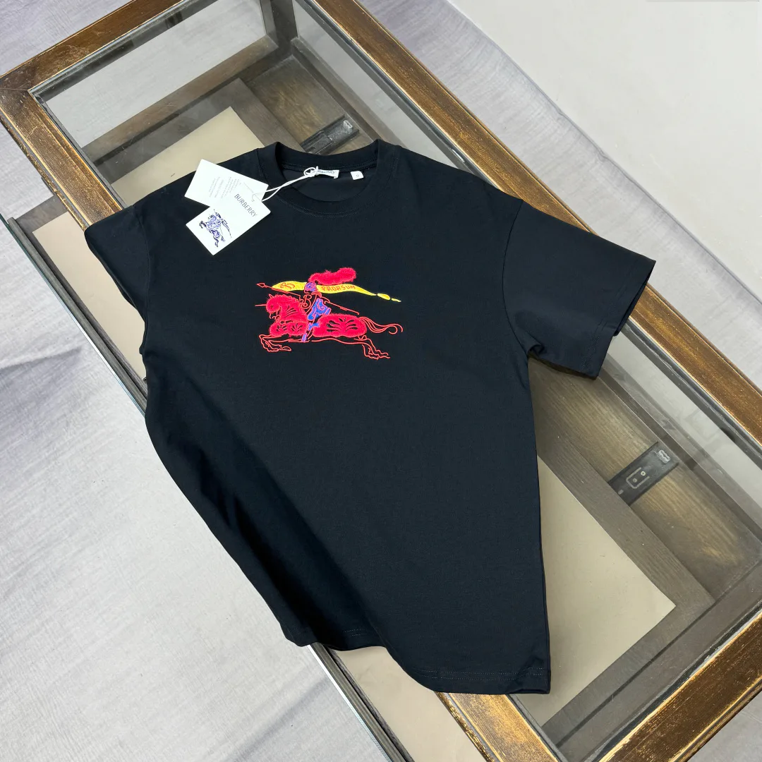 Футболки Женские Burberry 11829361