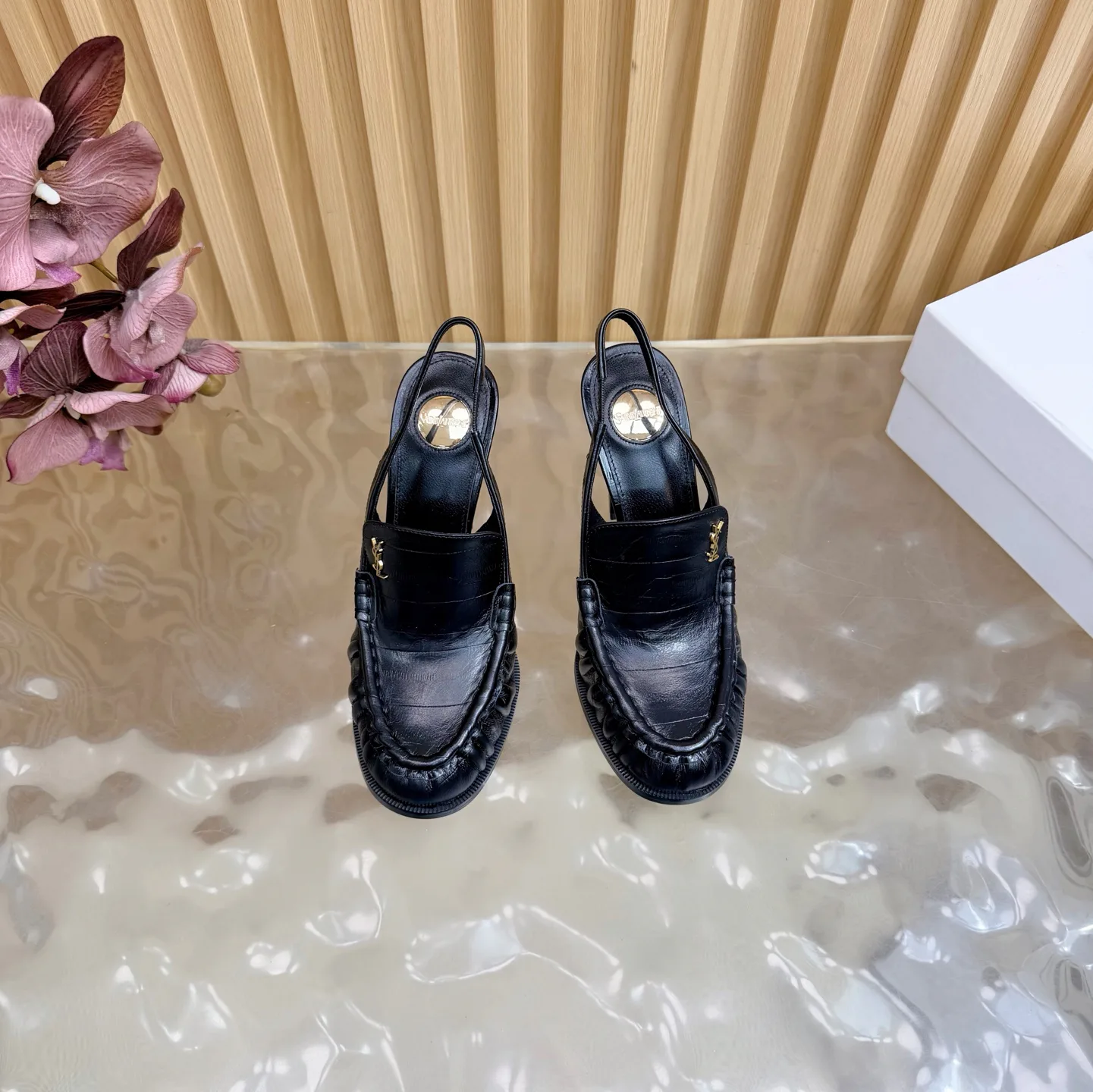 Туфли Женские Saint Laurent 10873392