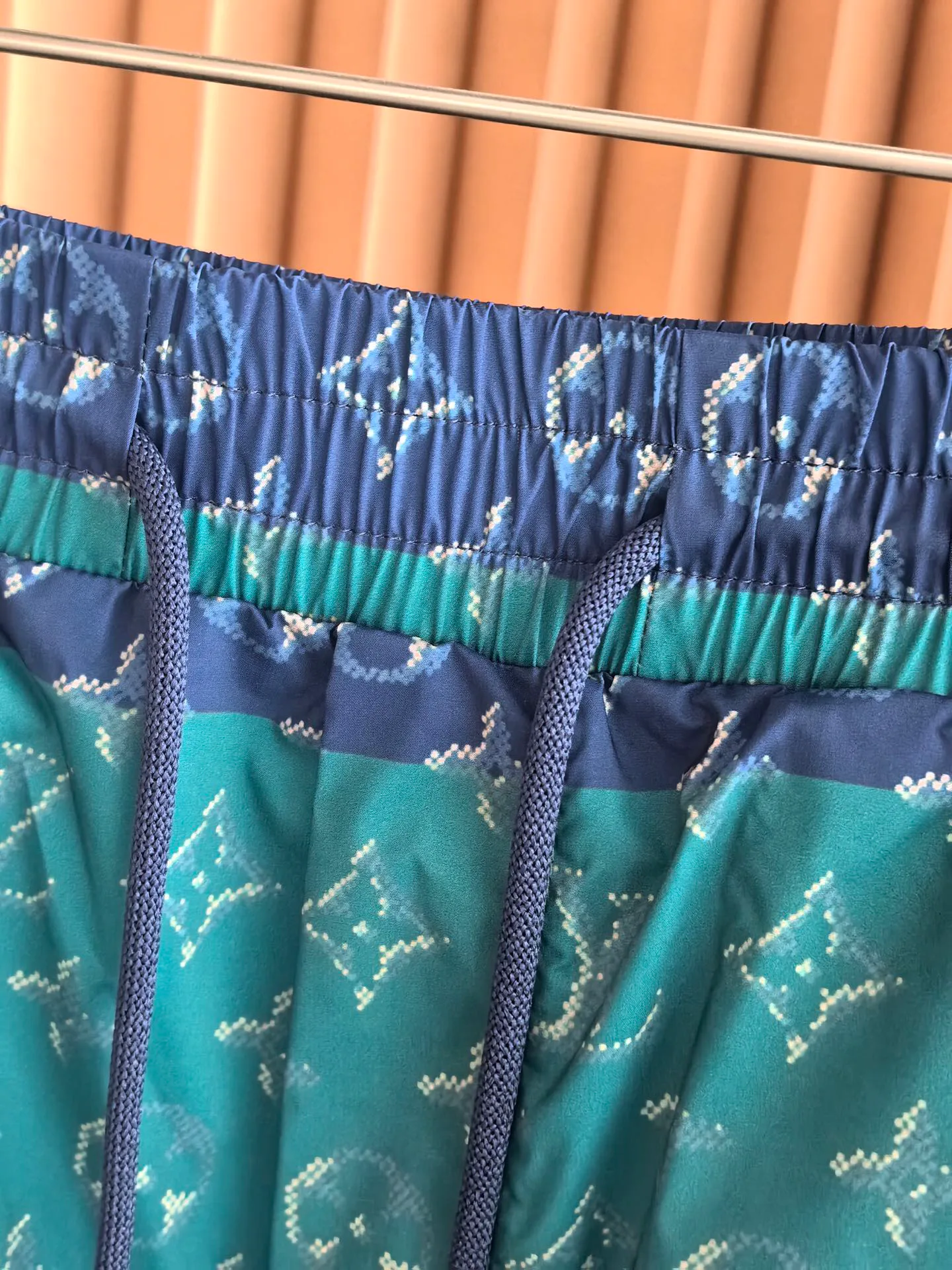 Шорты Мужские Louis Vuitton 10210241