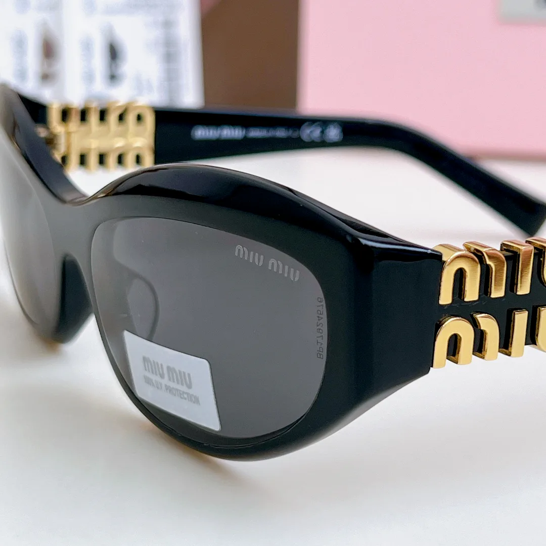 Очки Miu Miu 22756