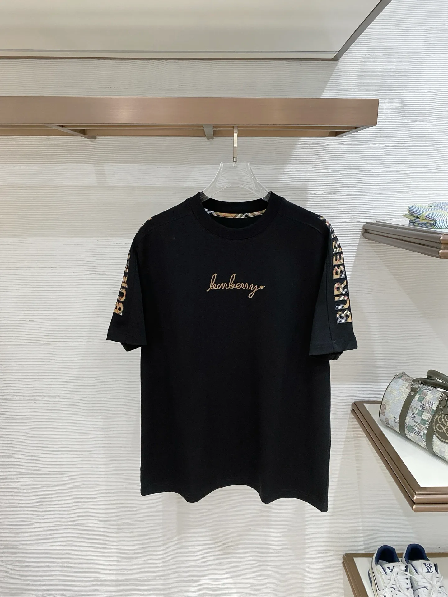 Футболки Мужские Burberry 13328156