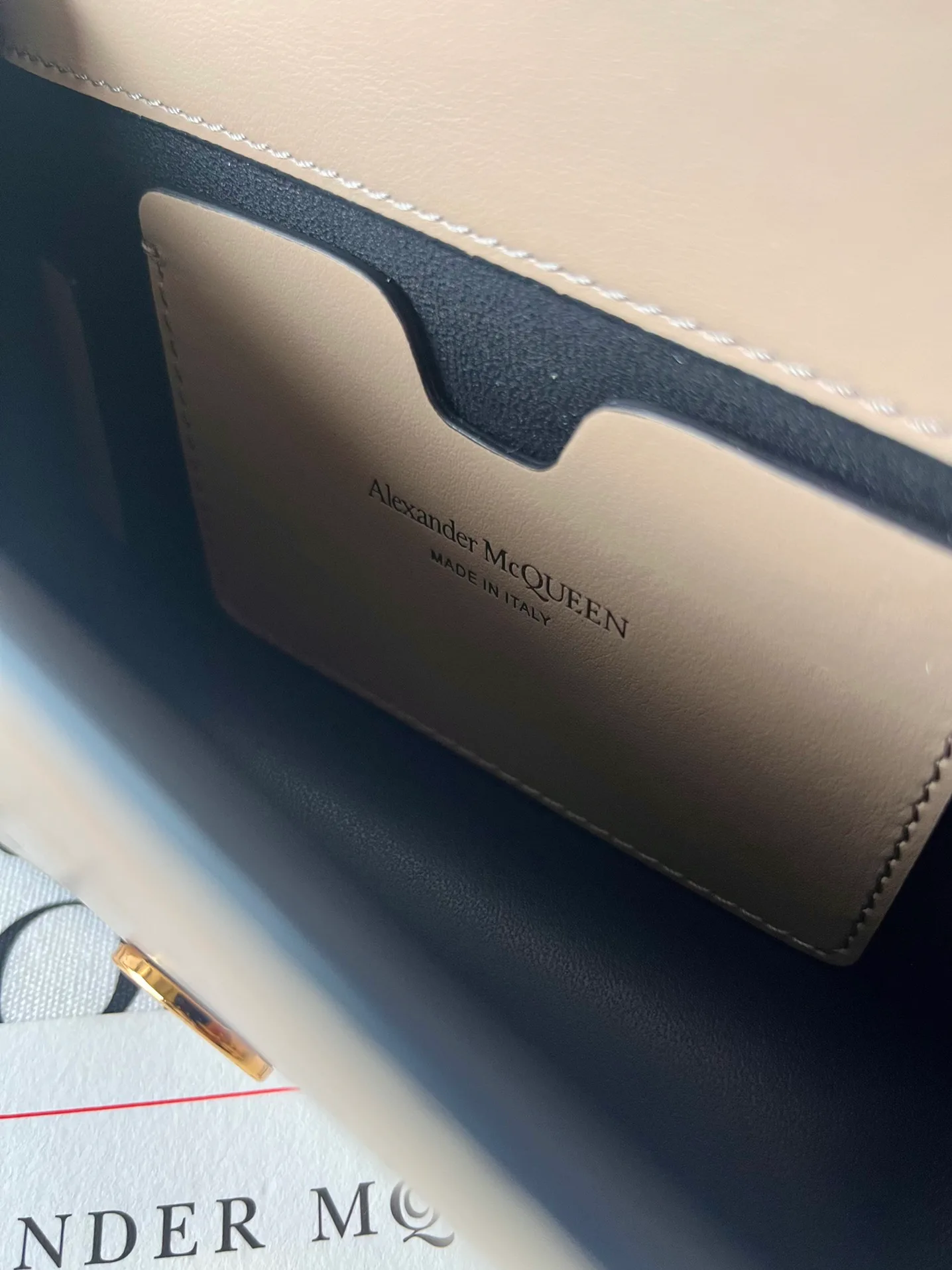 Сумки На Ремне Женские Alexander Mcqueen 11533081