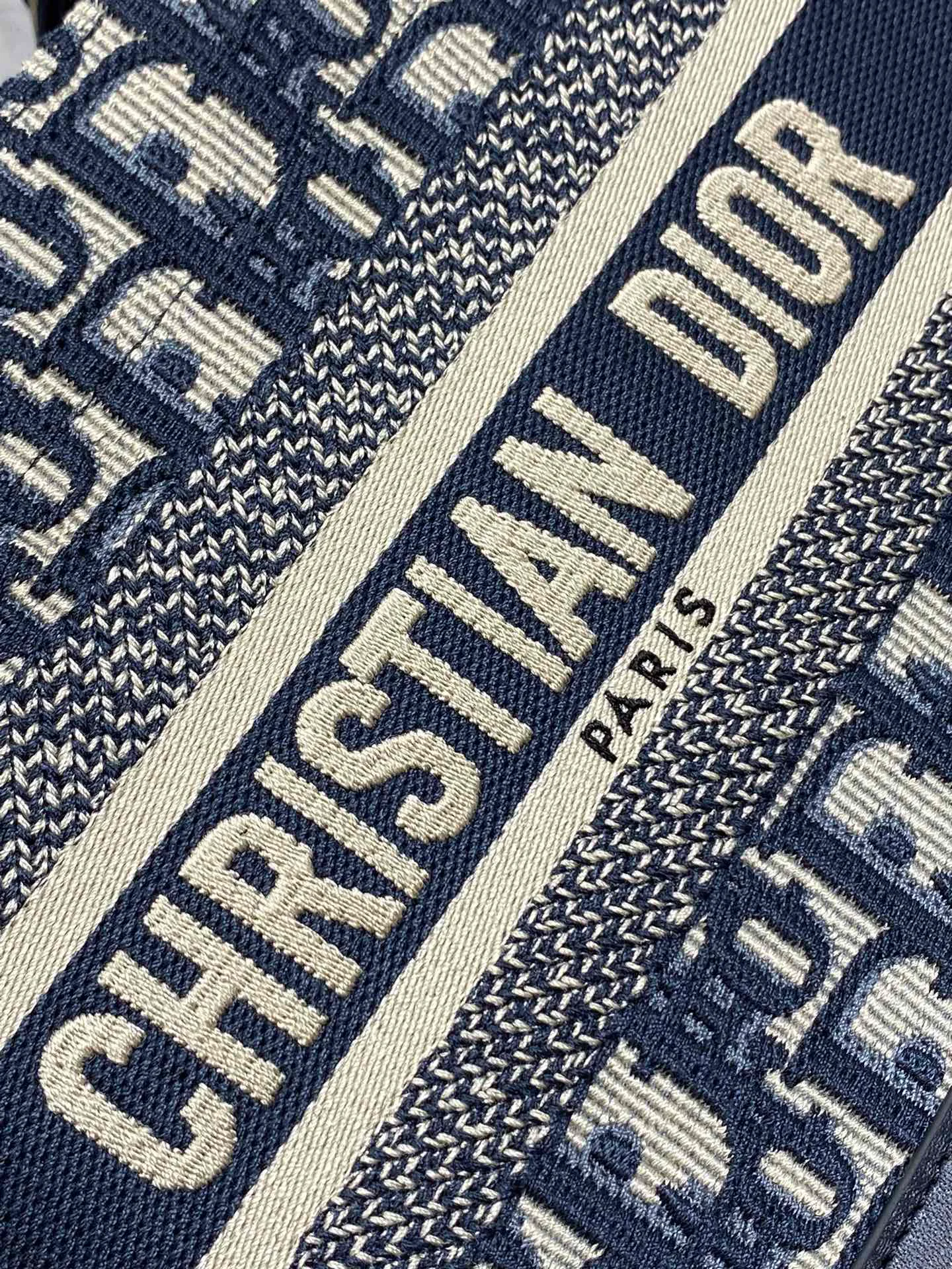 Классические Сумки Женские Christian Dior 4570432