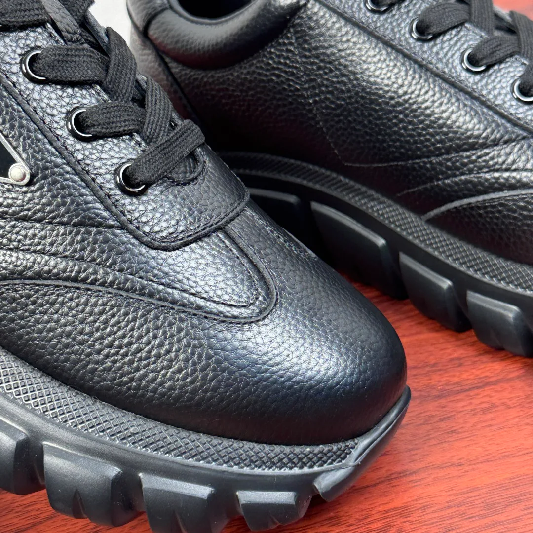 Кроссовки Мужские Prada 5070735