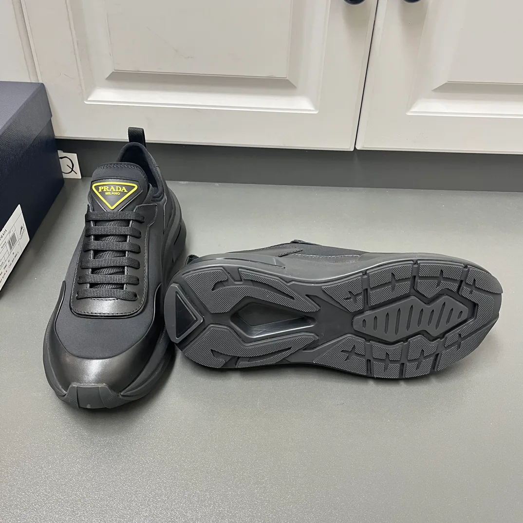 Кроссовки Мужские Prada 2575575