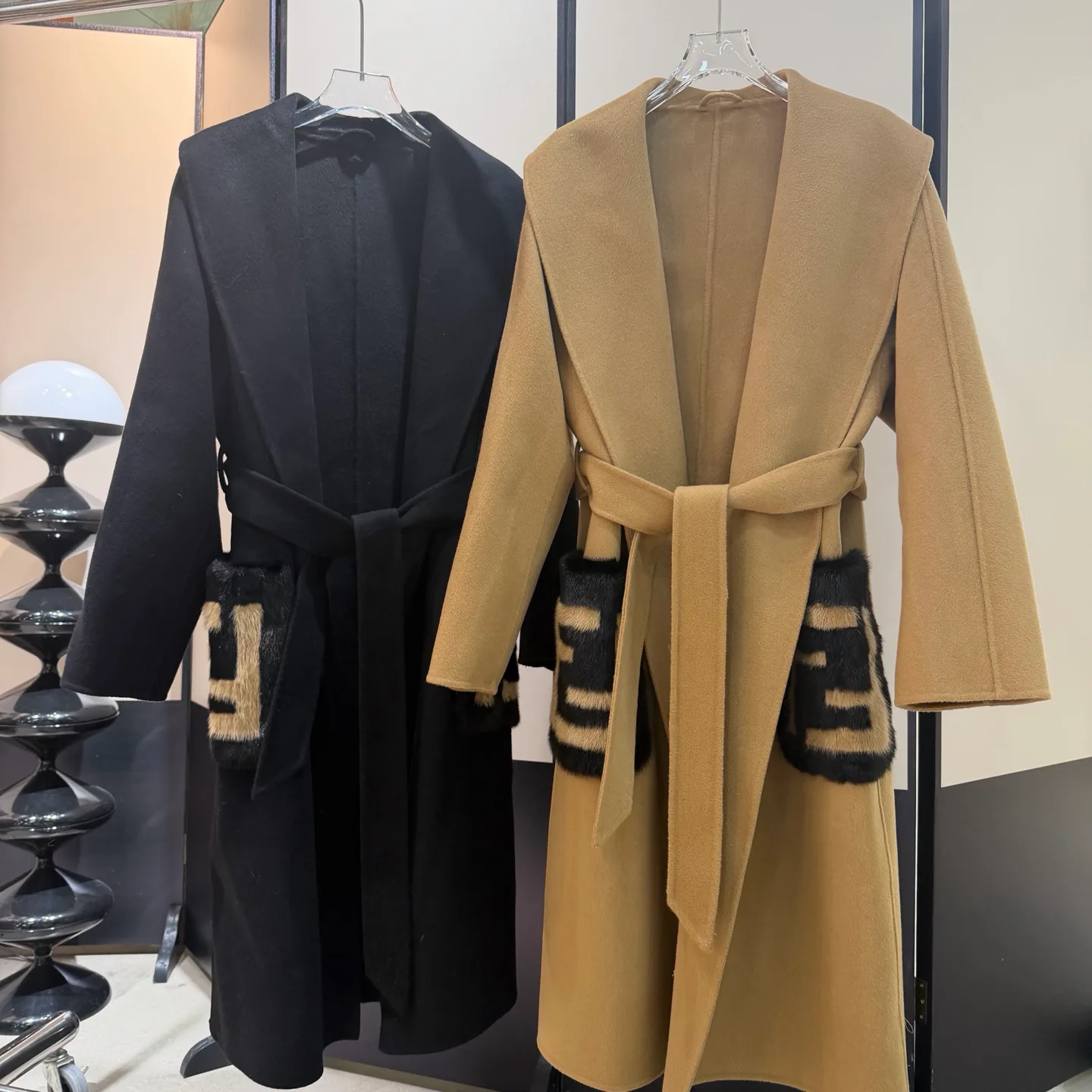 Пальто Женские Fendi 19260068