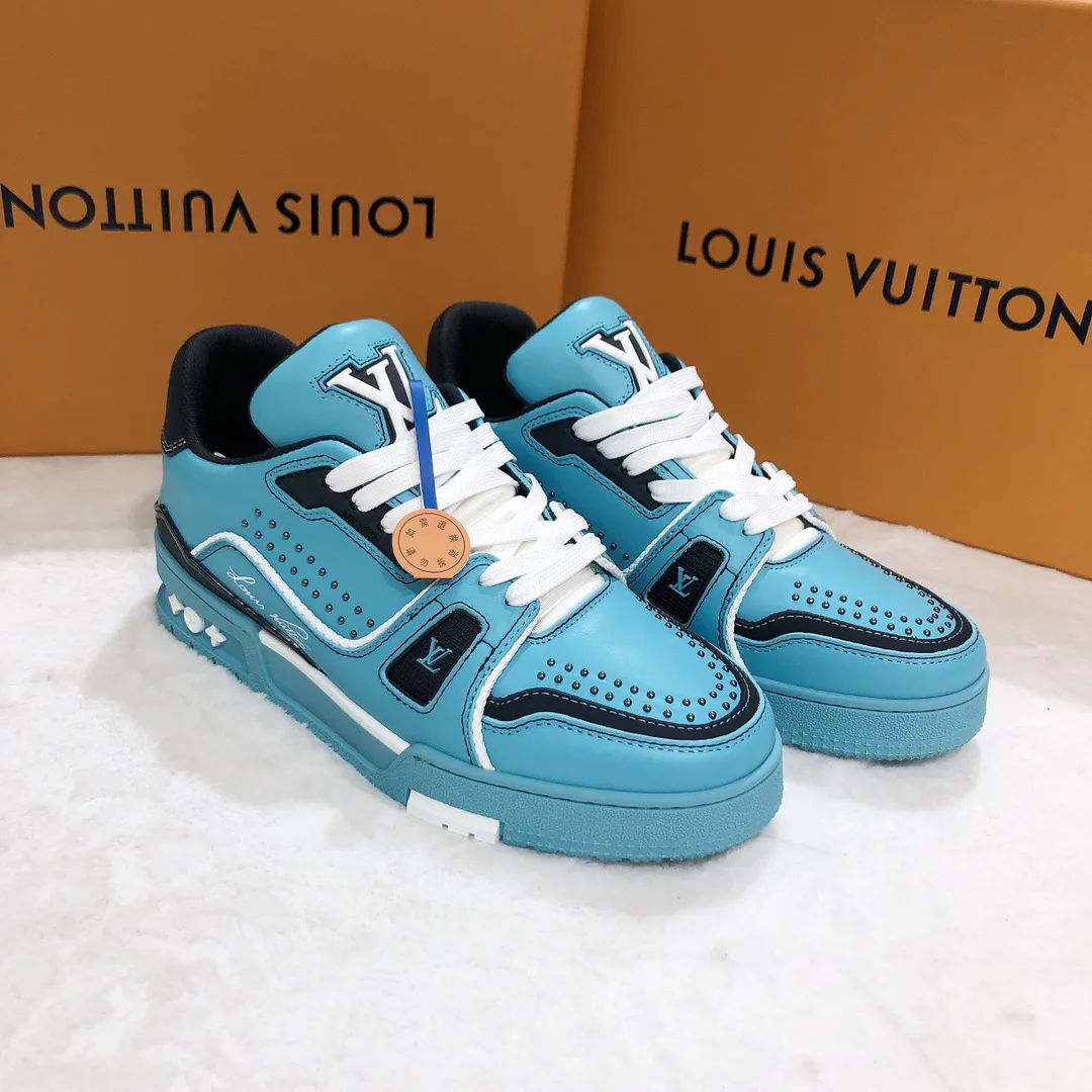 Кроссовки Женские Louis Vuitton 11707362