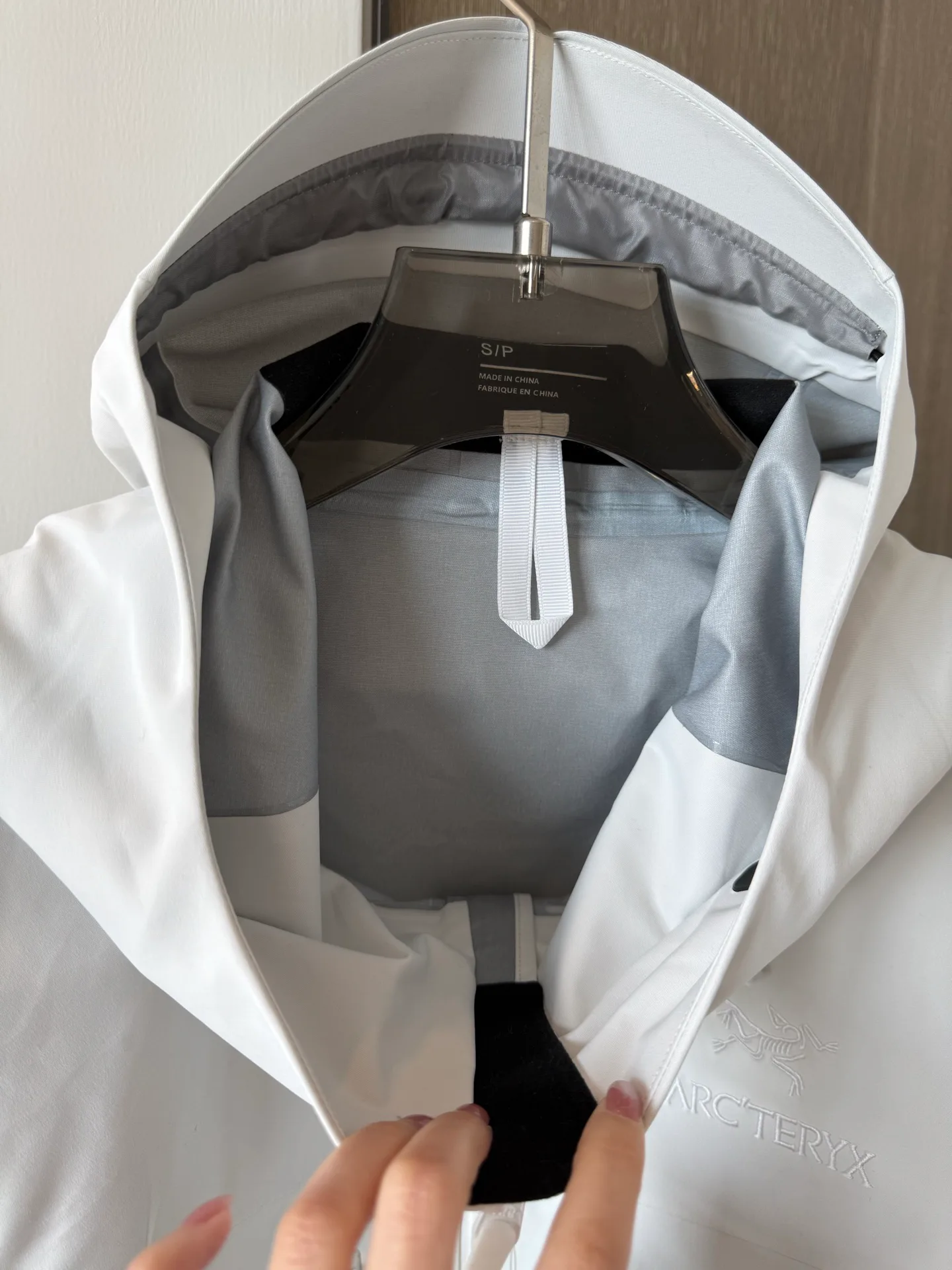 Куртки Женские Arcteryx Куртки Женские Arcteryx