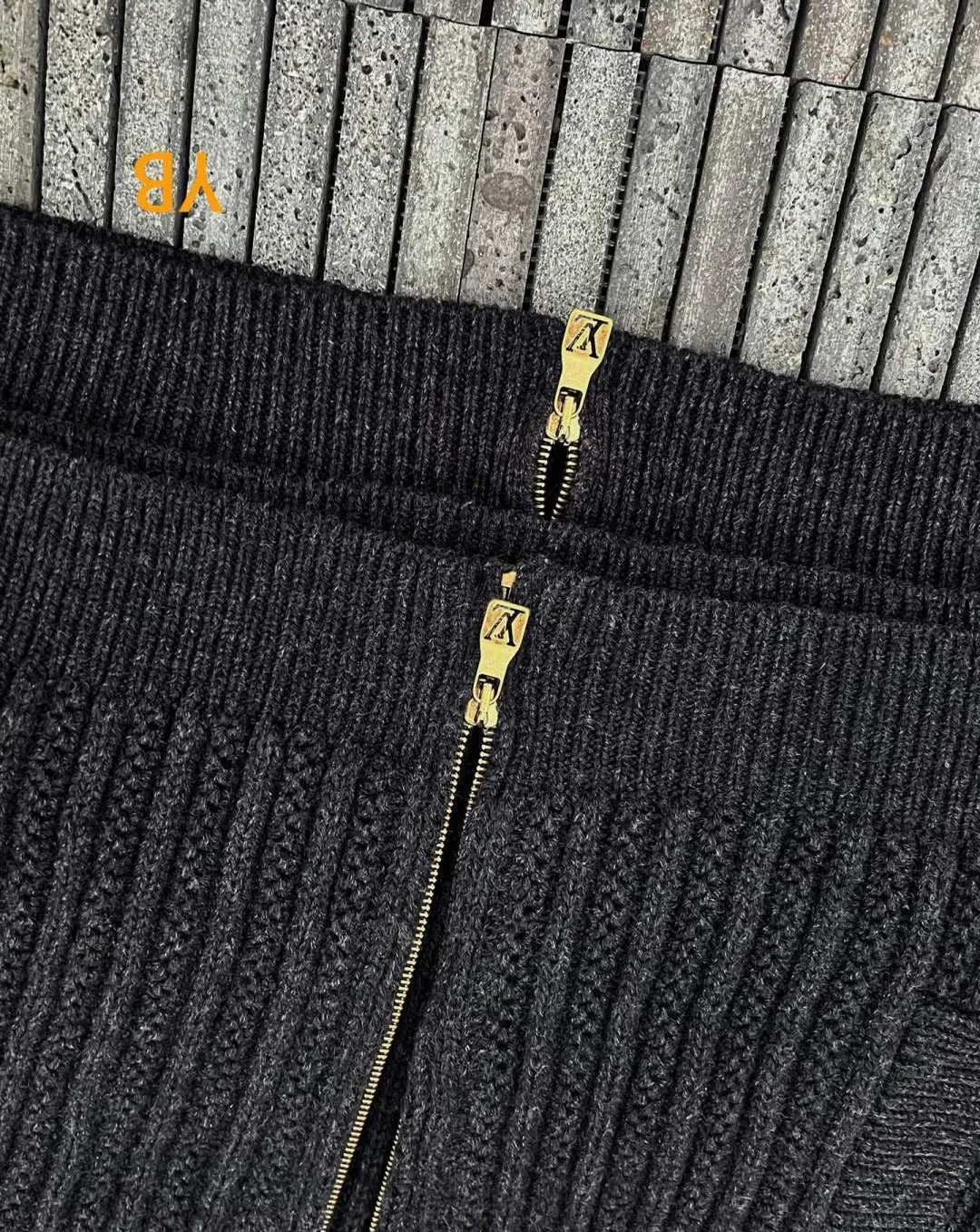Куртки И Пуховики Мужские Louis Vuitton 5405666