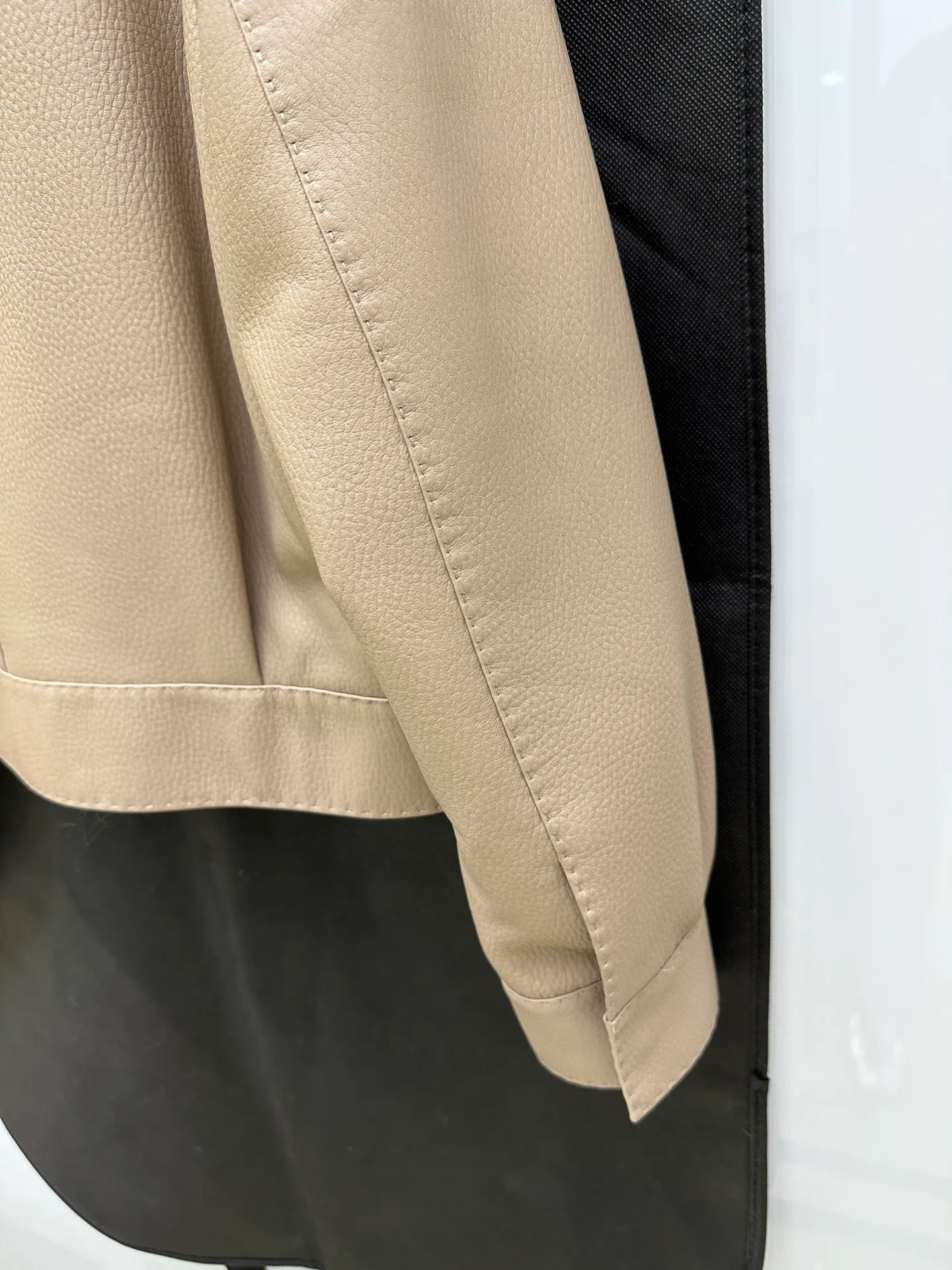 Кожаные Куртки И Дублёнки Женские Hermes 11187830