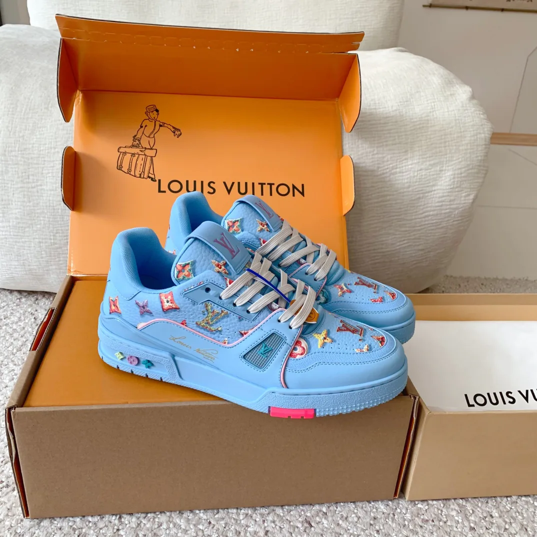 Кроссовки Женские Louis Vuitton 5893977