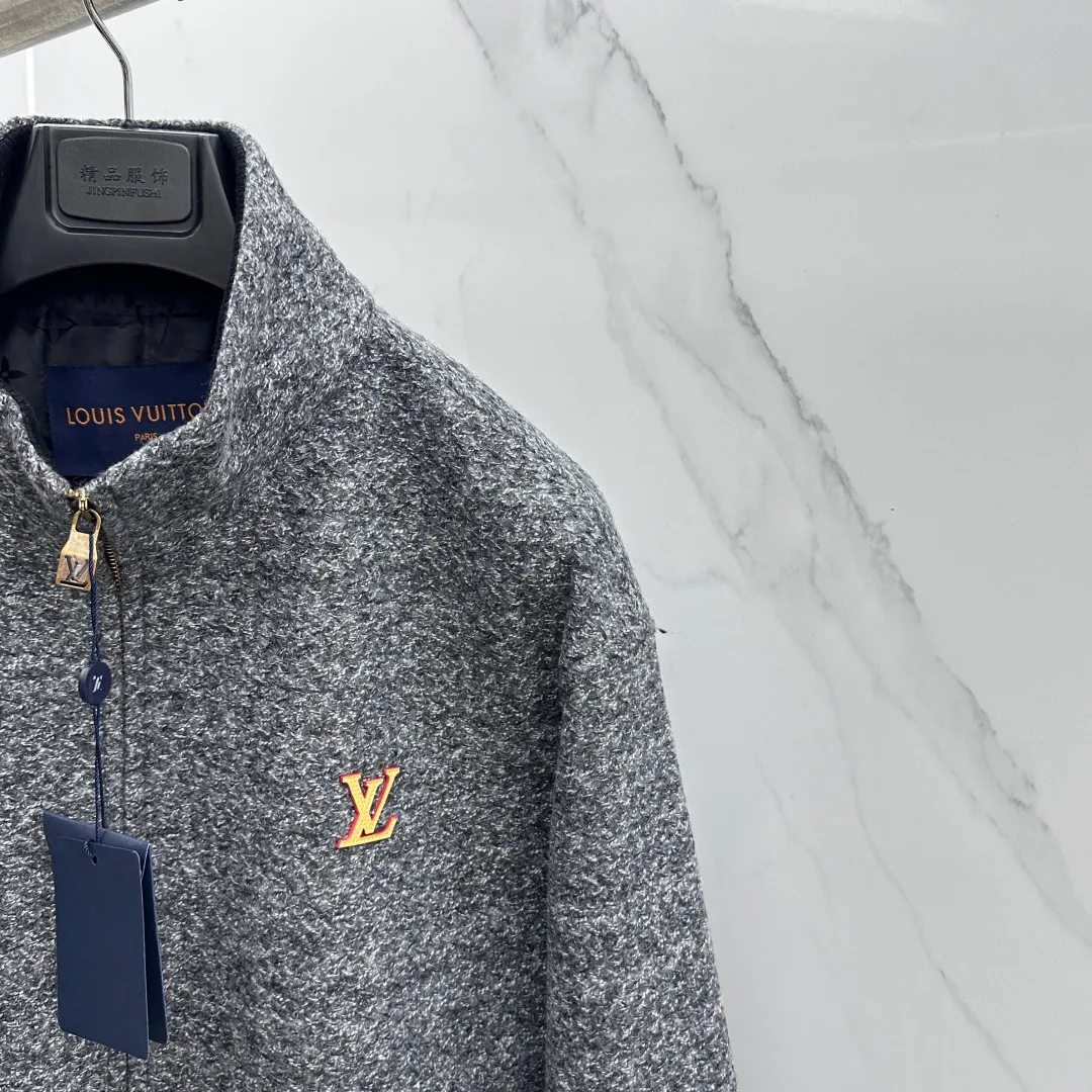 Куртки И Пуховики Мужские Louis Vuitton 18246862