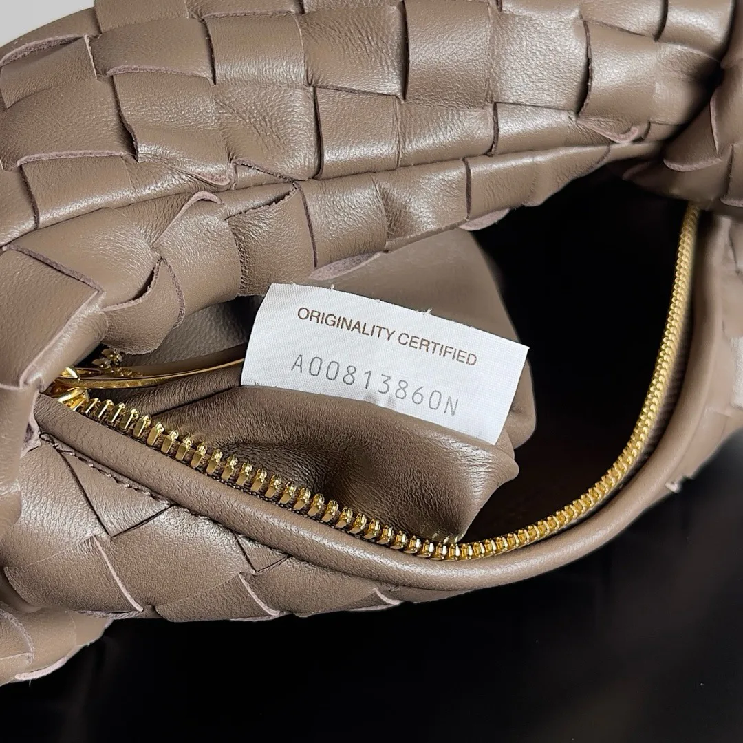 Классические Сумки Женские Bottega Veneta 17489387