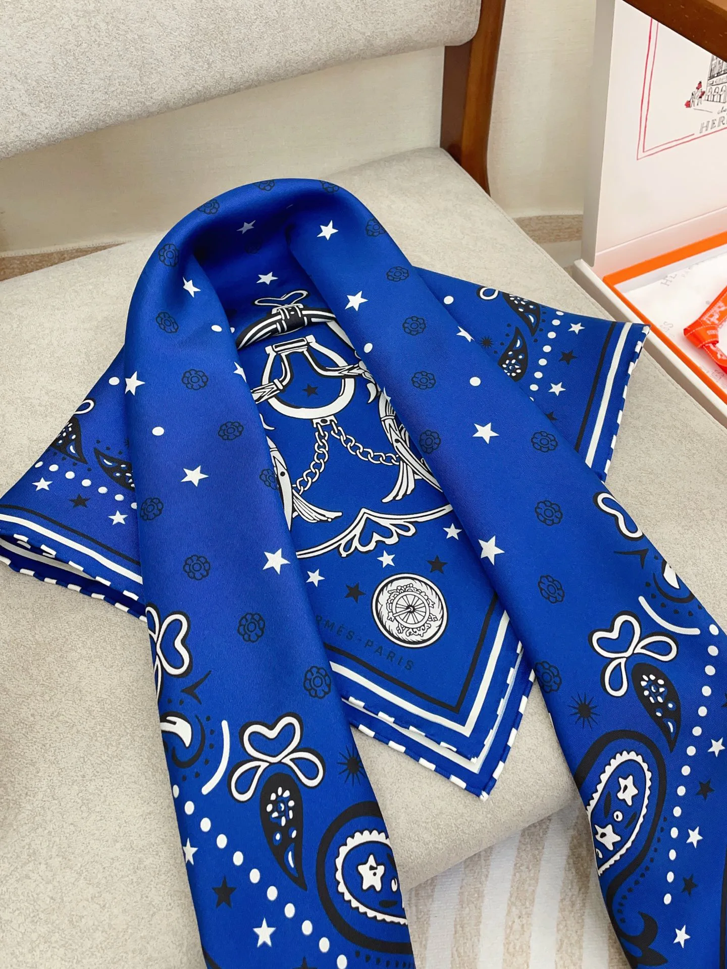 Платки Hermes 13172