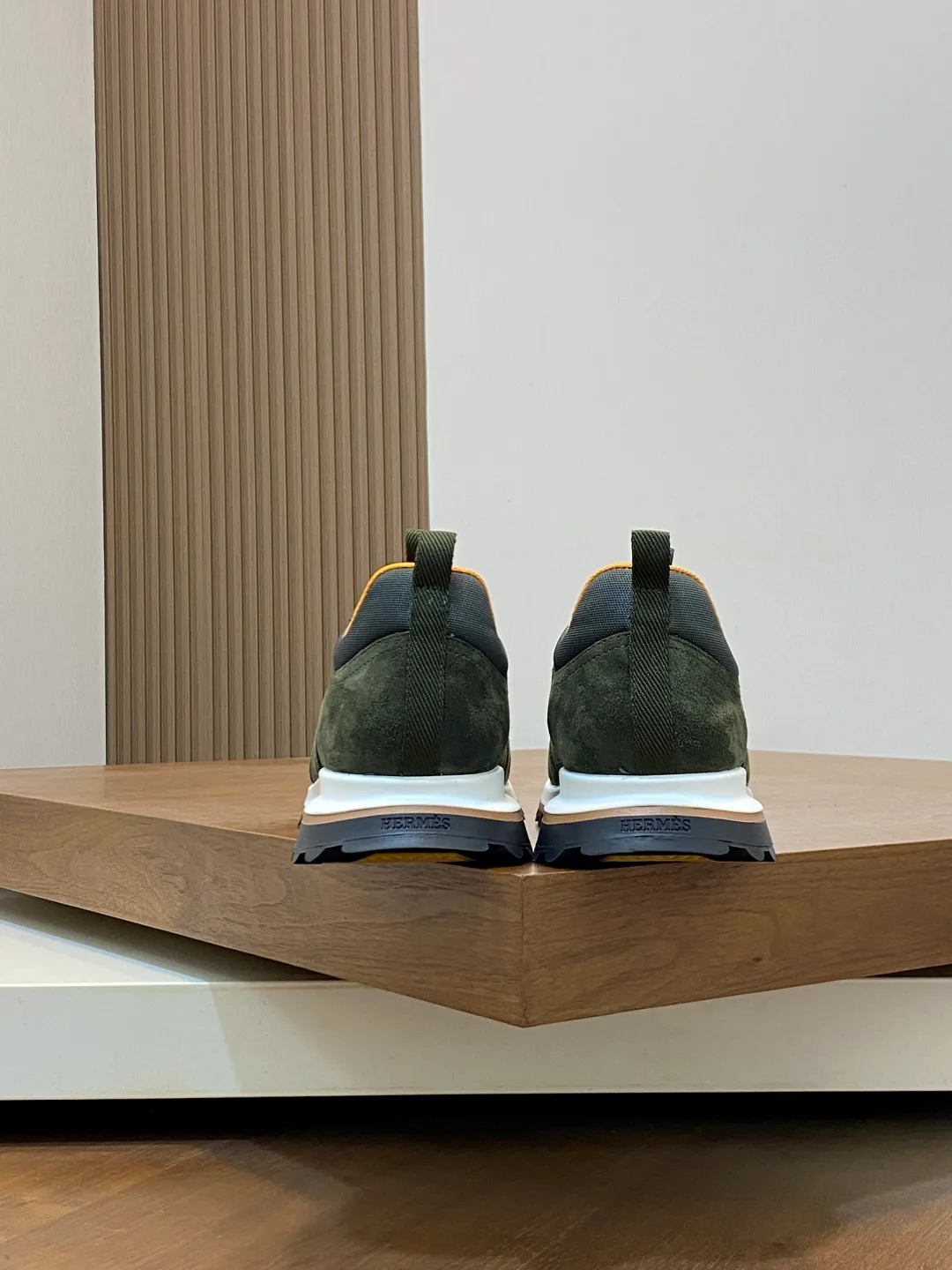 Кроссовки Мужские Hermes 163027