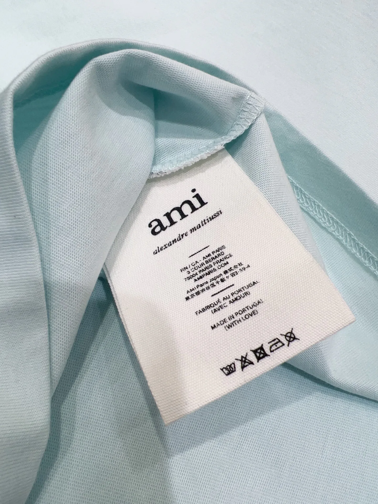 Футболки Женские Ami Paris 1696610