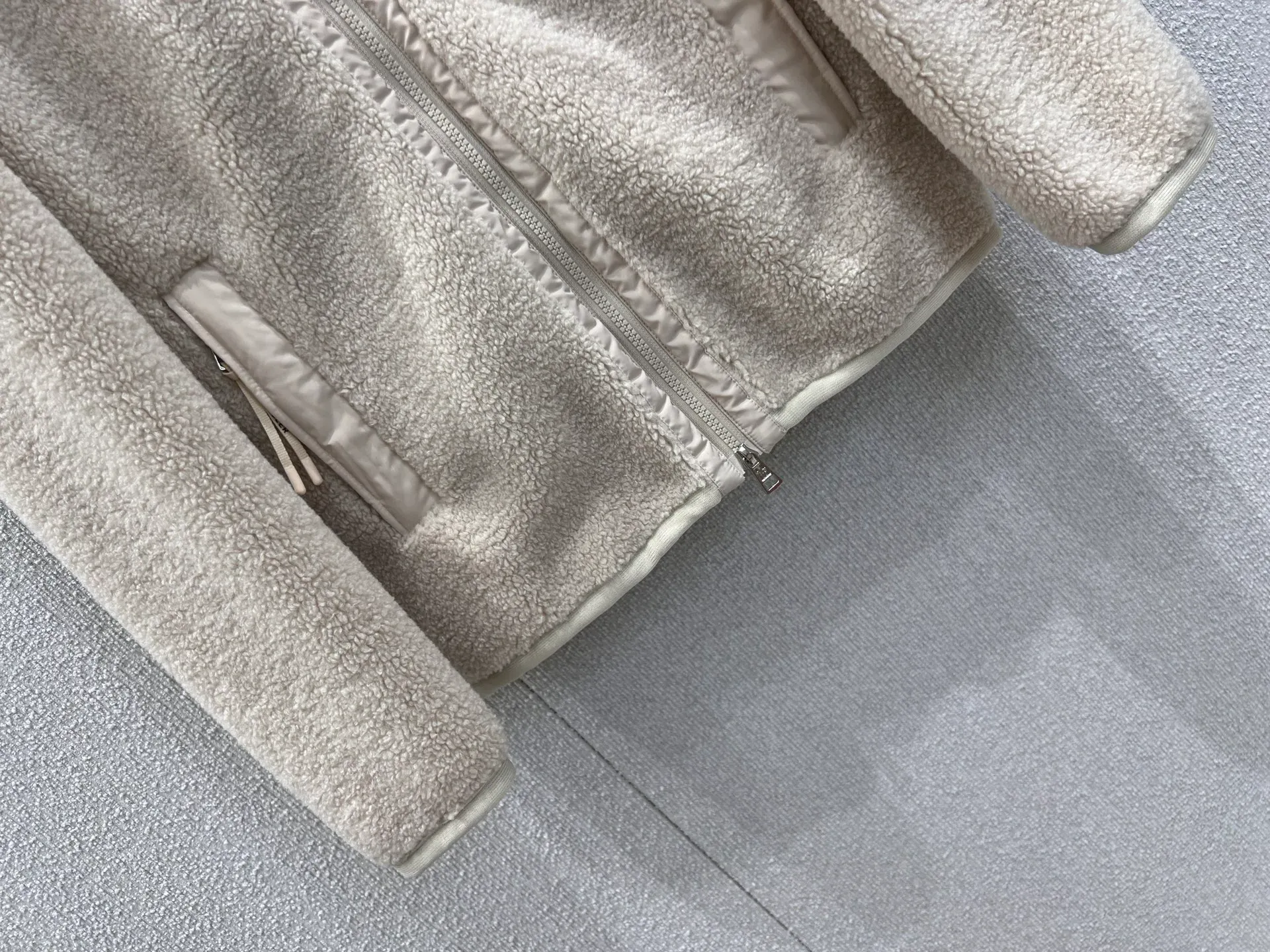 Куртки Женские Moncler 508473