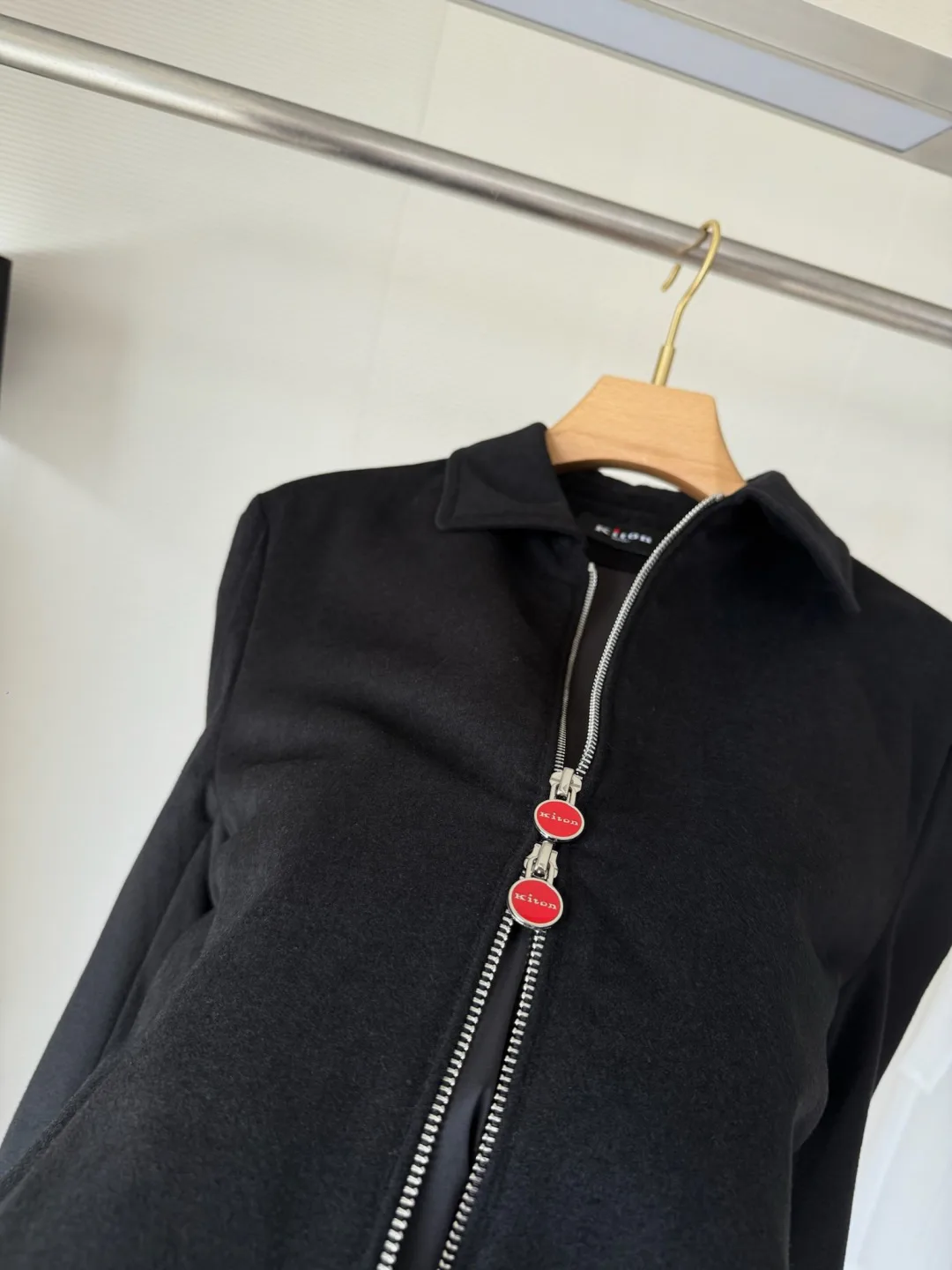 Куртки И Пуховики Мужские Kiton 1211634