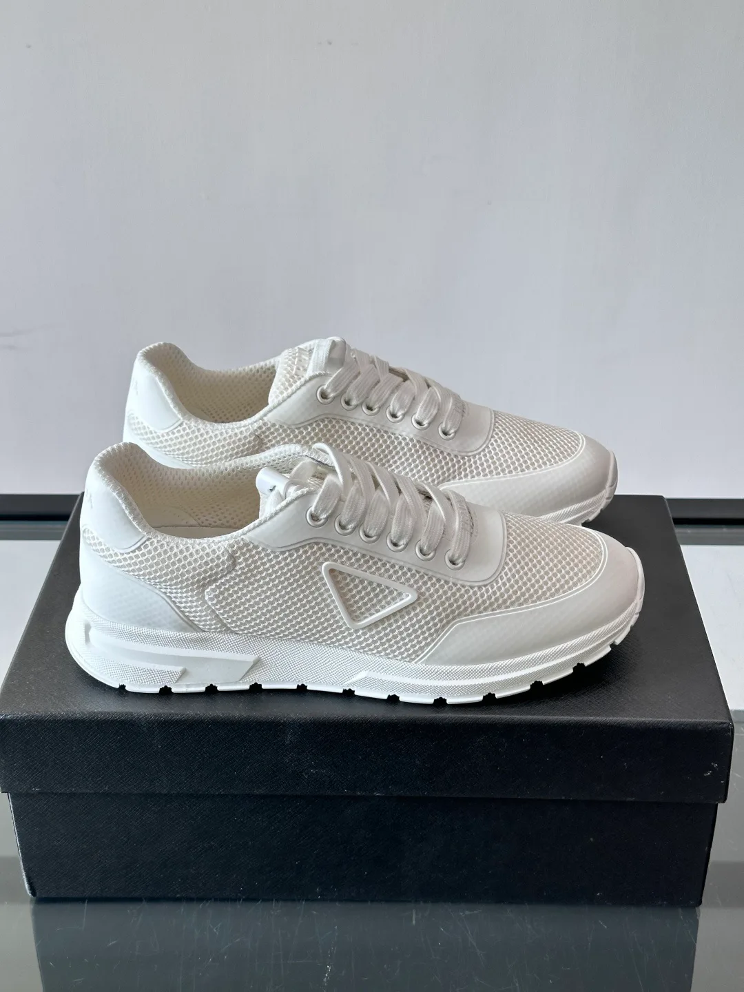 Кроссовки Мужские Prada 17646150