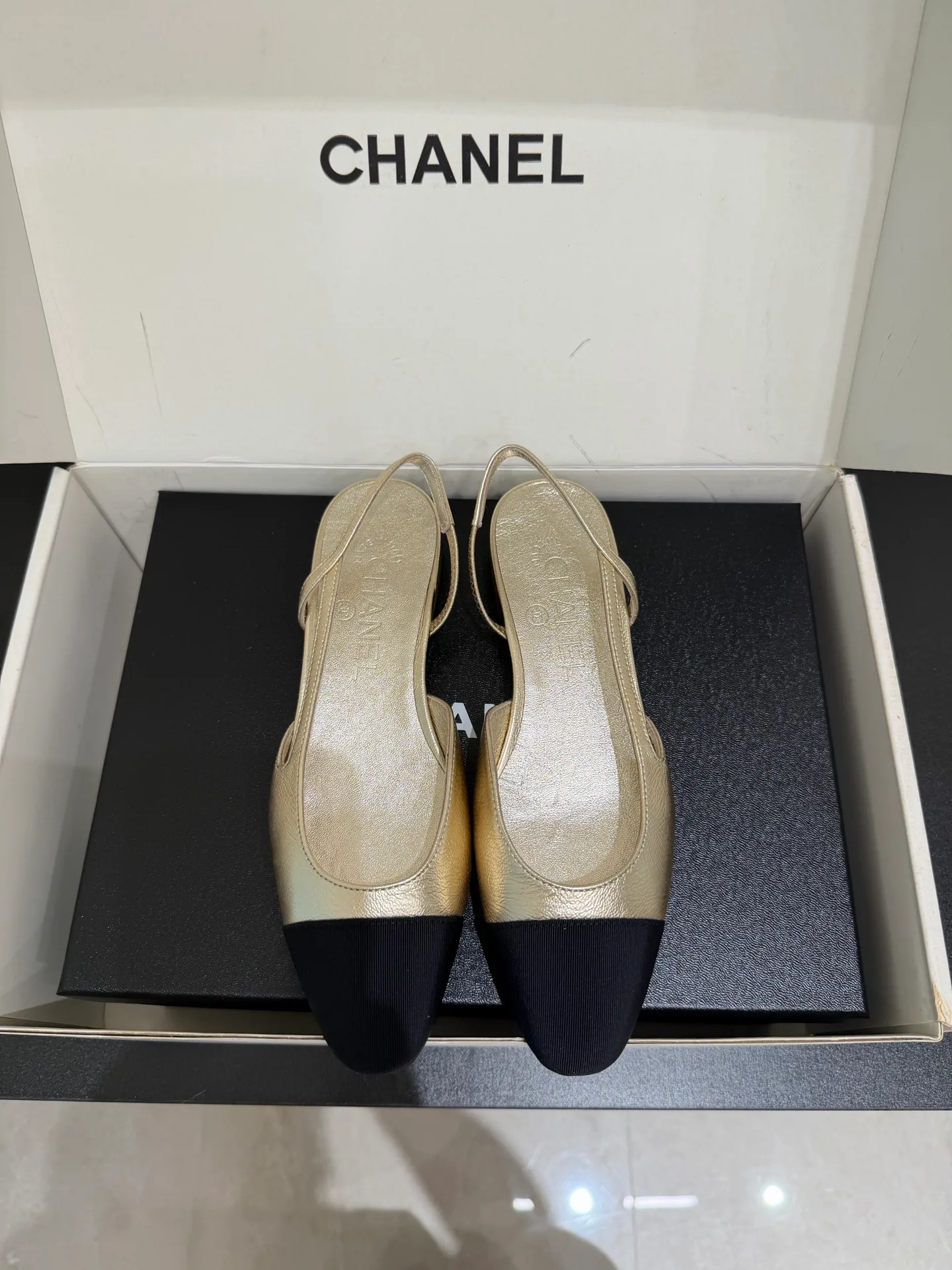 Босоножки Женские Chanel 18080108