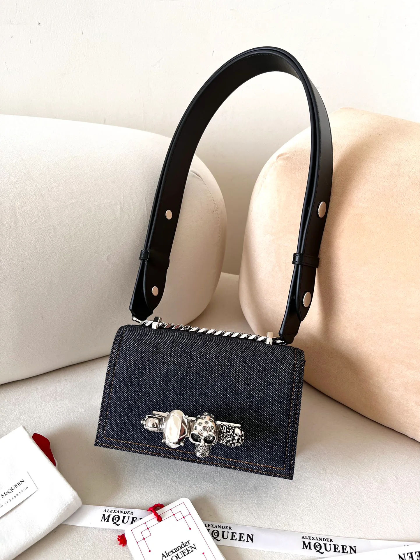 Сумки На Ремне Женские Alexander Mcqueen 11533065