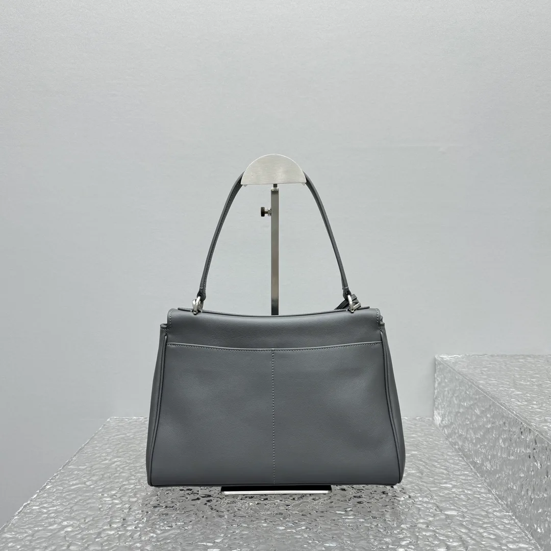 Классические Сумки Женские Balenciaga 11524775