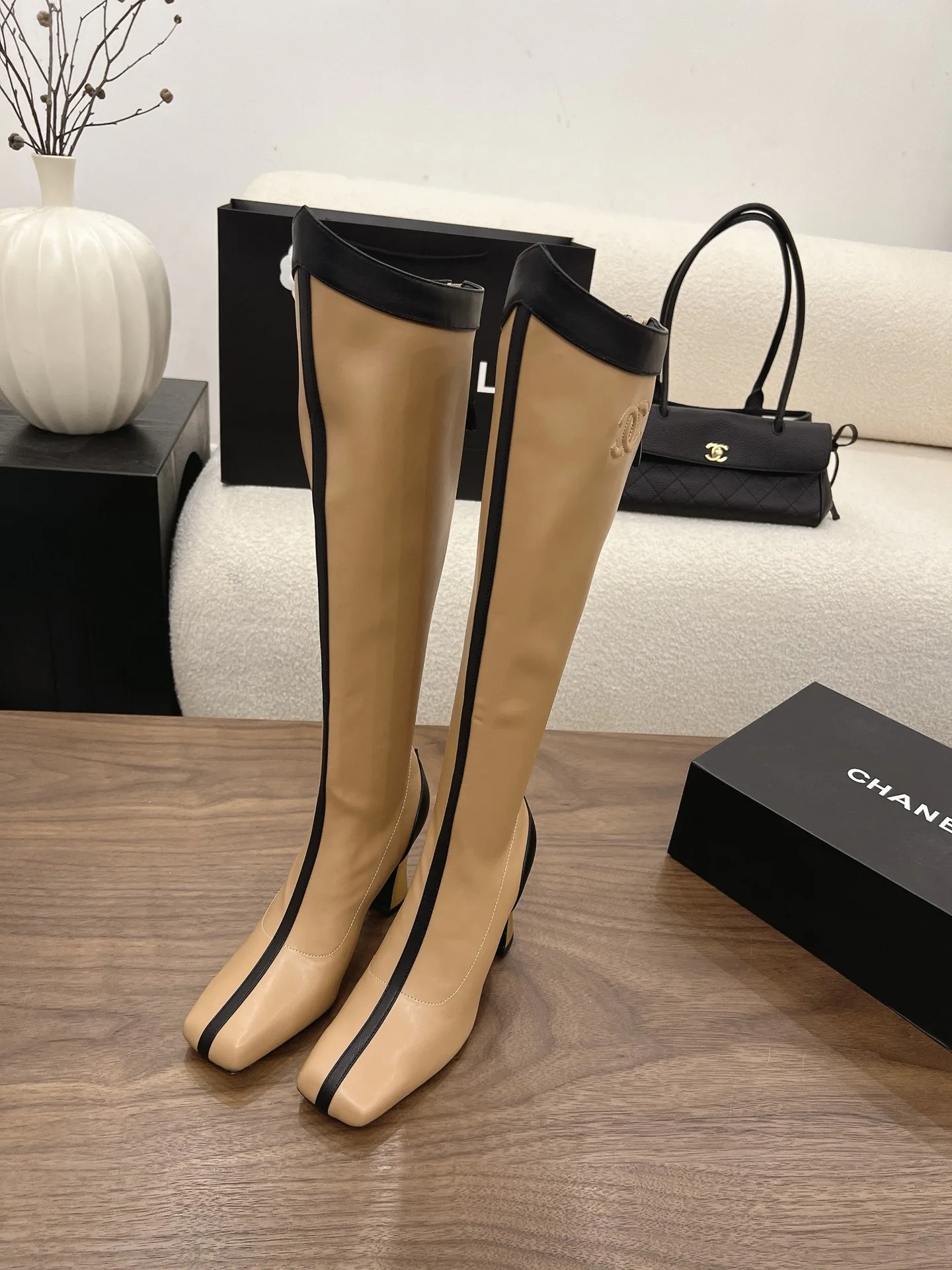 Сапоги Женские Chanel 17599918
