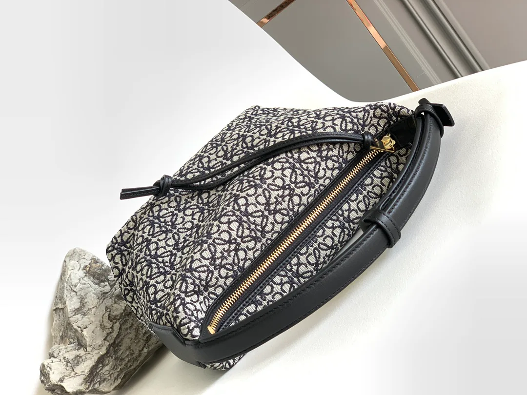 Классические Сумки Женские Loewe 87214