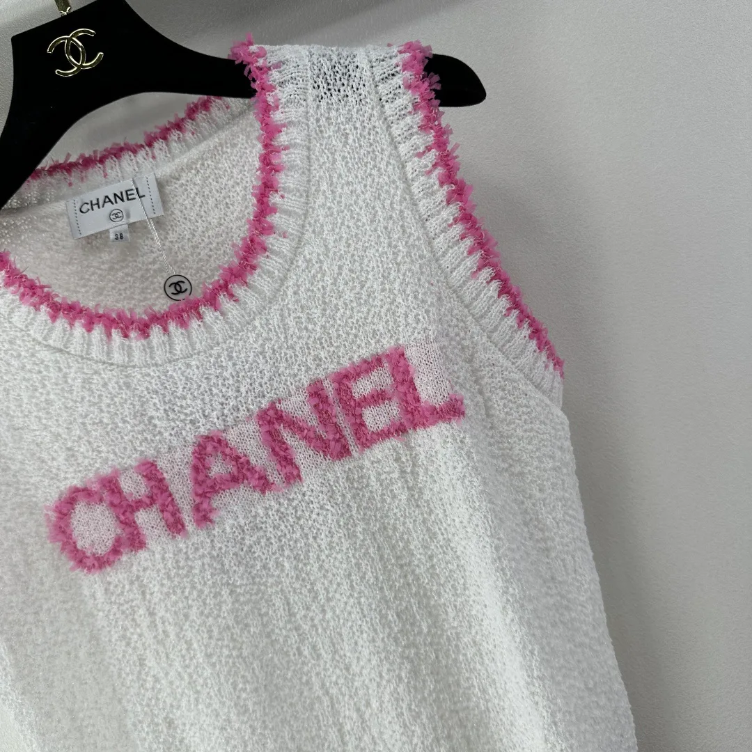 Жилеты Женские Chanel 11782088
